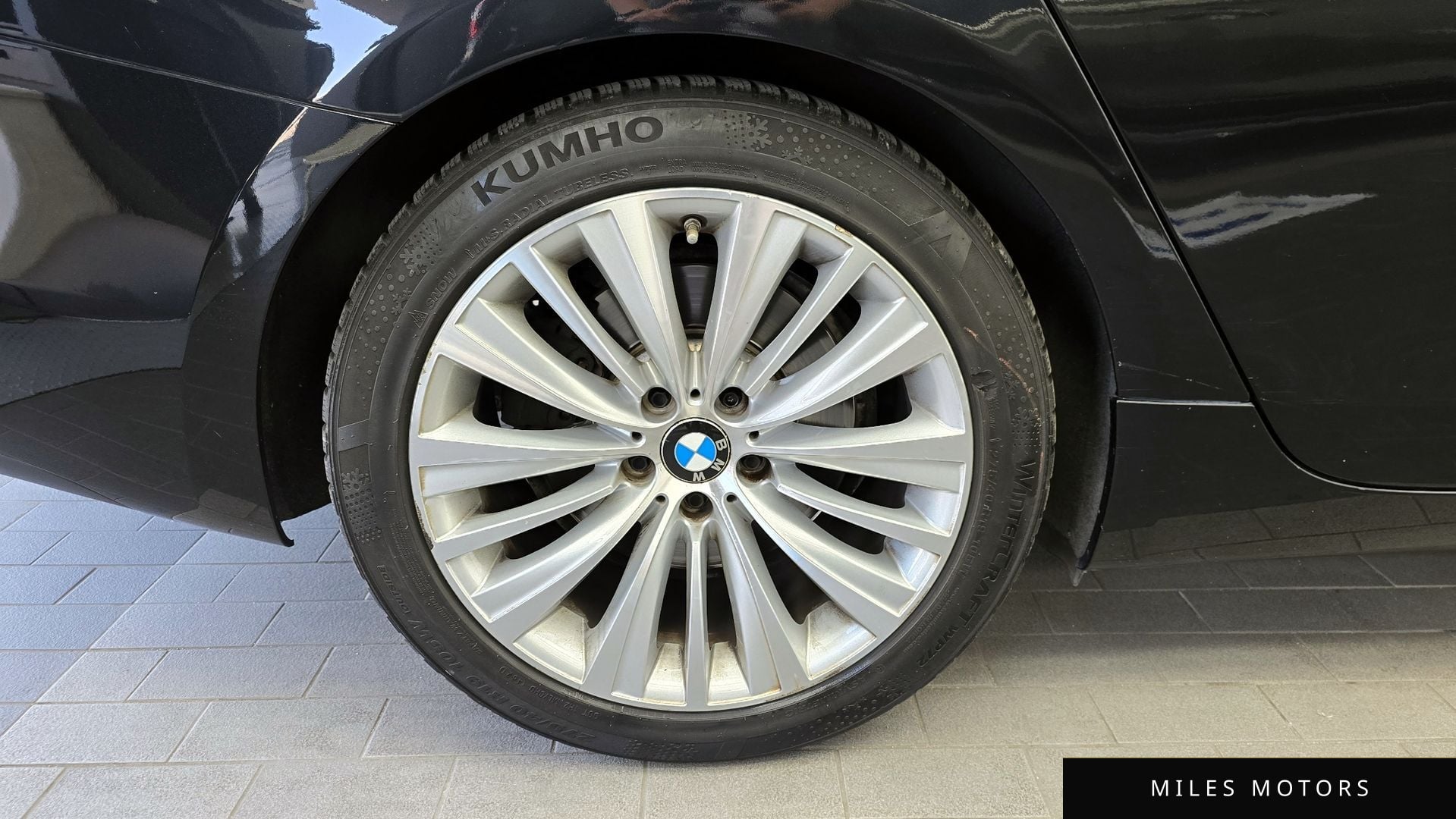 BMW 5 Series GT (F07) 2014 — миниатюра 5