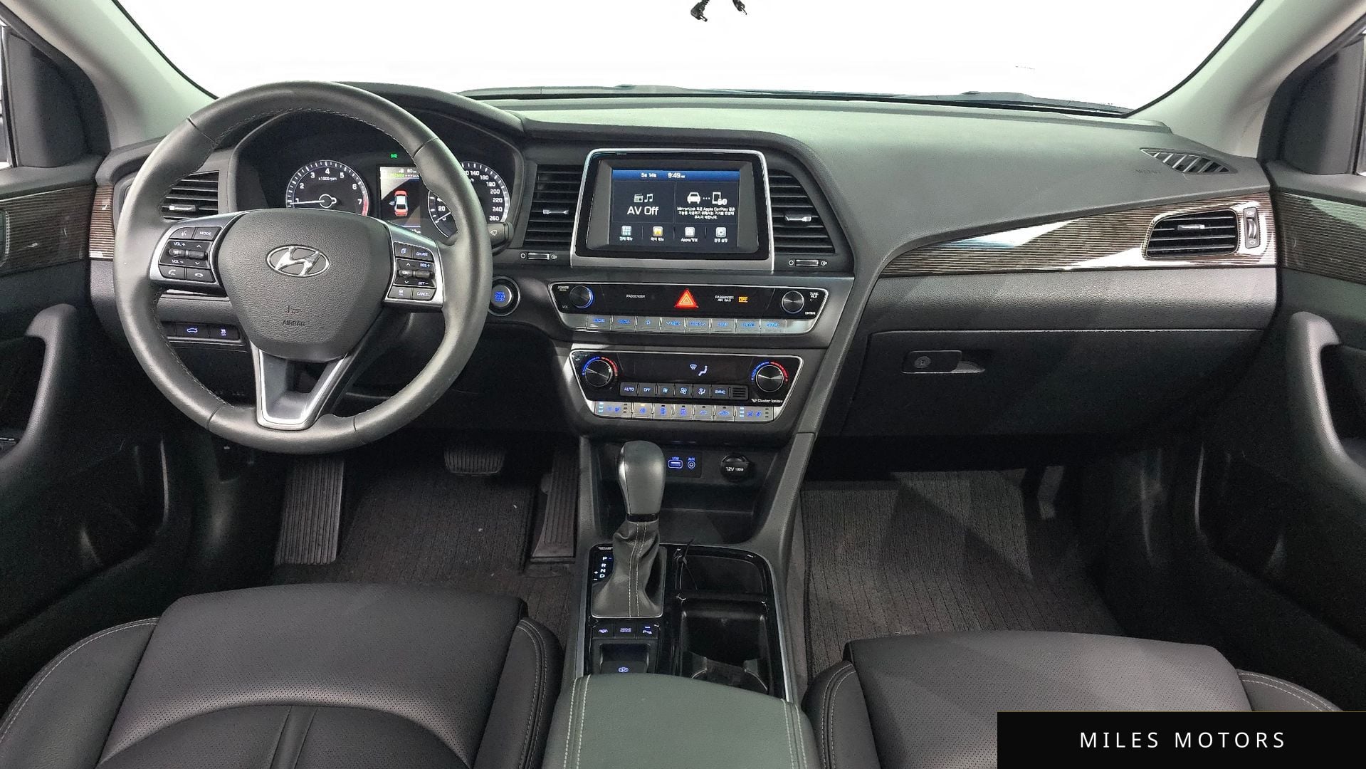Hyundai Sonata 2018 — миниатюра 10