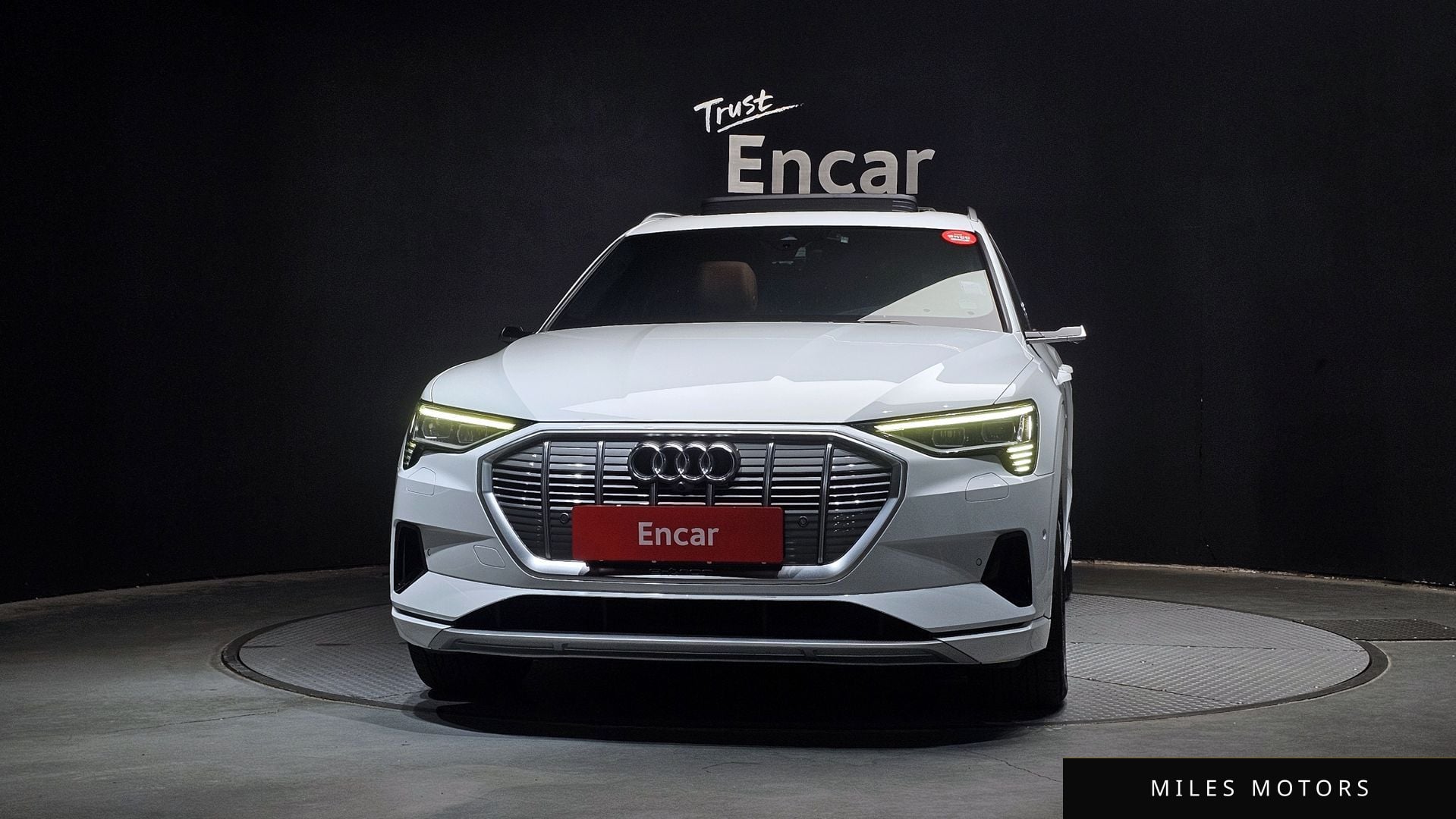 Audi e-tron 2022 — миниатюра 3