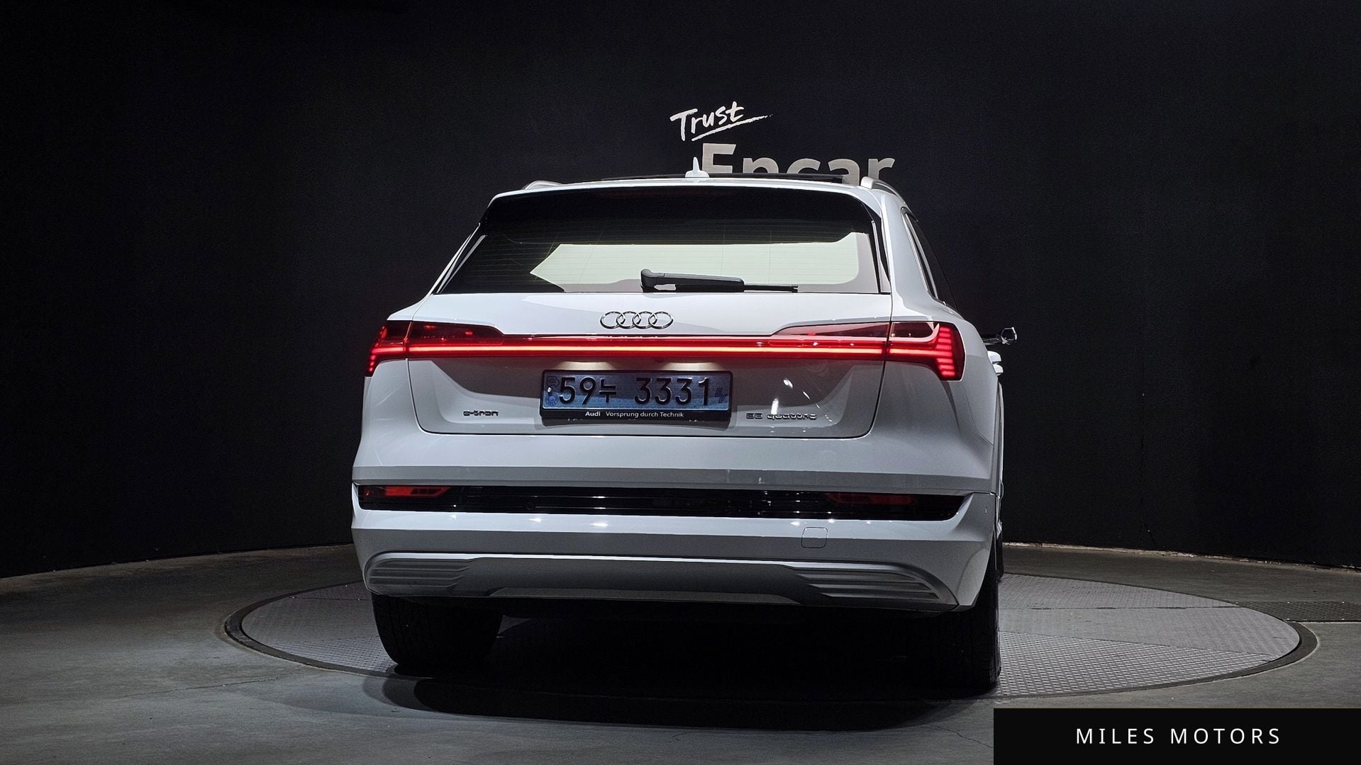 Audi e-tron 2022 — миниатюра 4