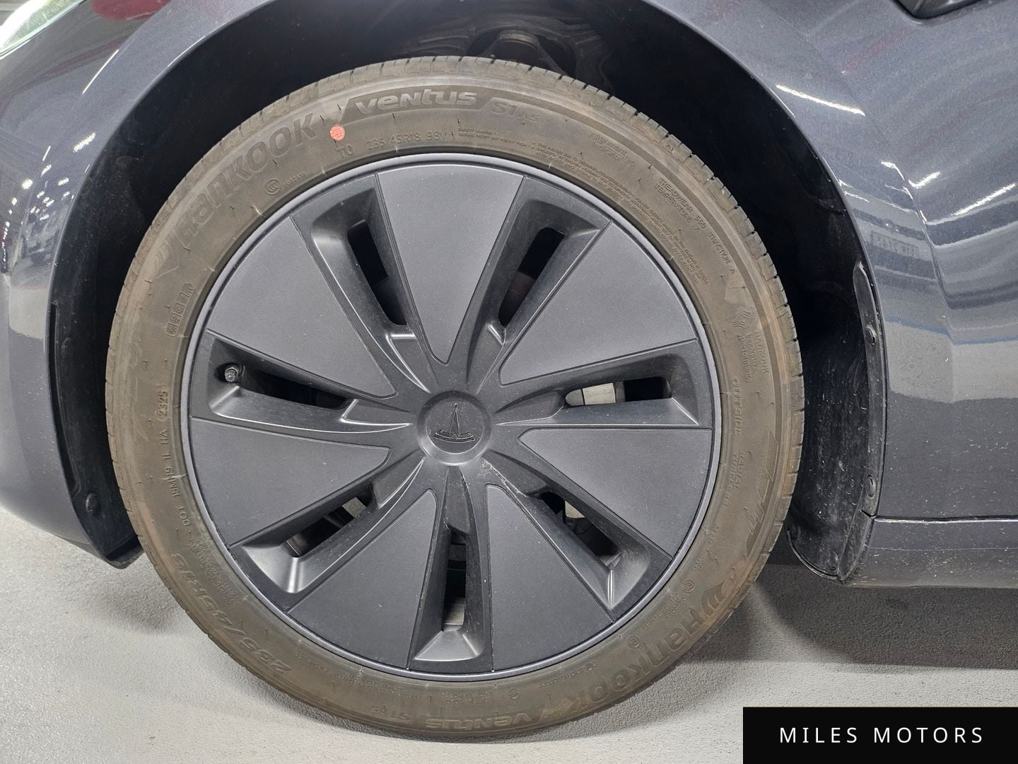 Tesla Model 3 2025 — миниатюра 6