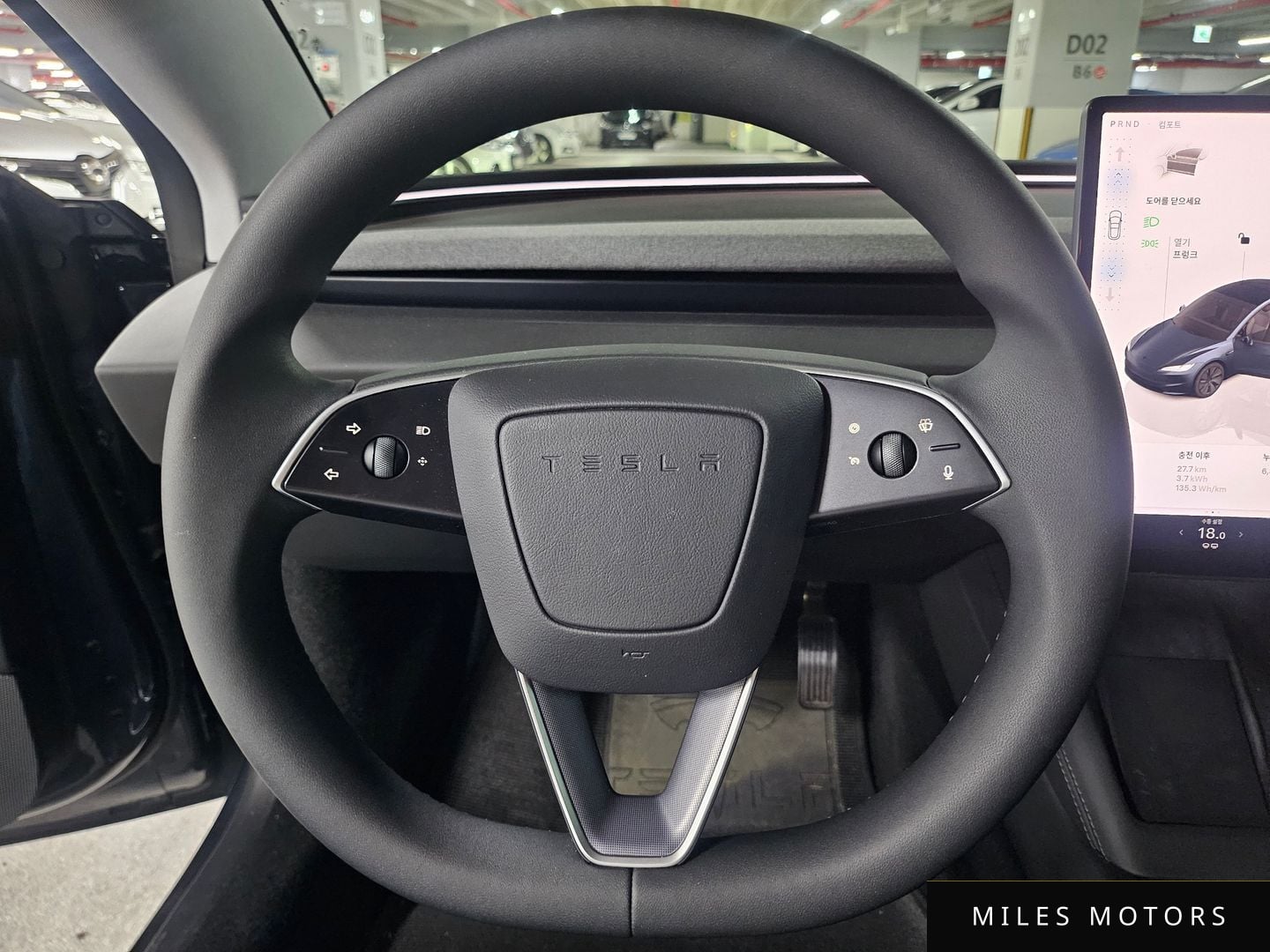 Tesla Model 3 2025 — миниатюра 11