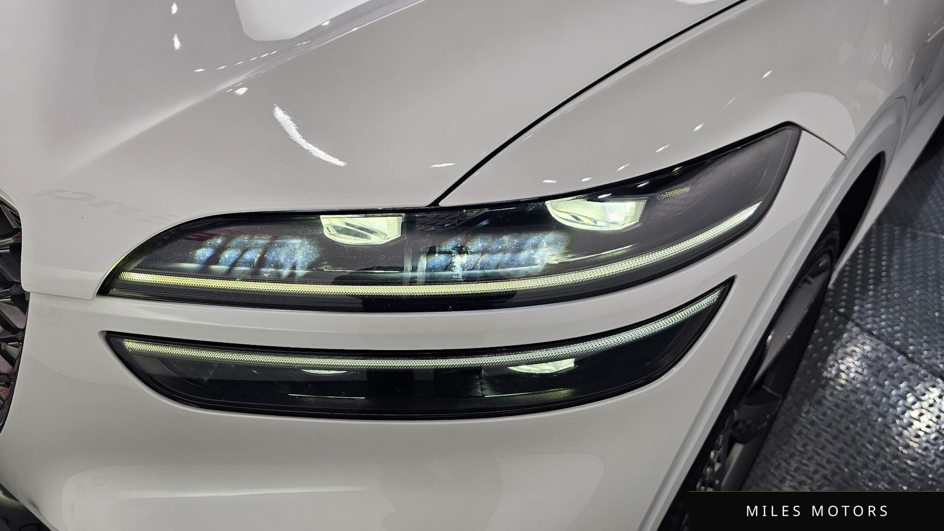 Genesis GV70 2021 — миниатюра 8