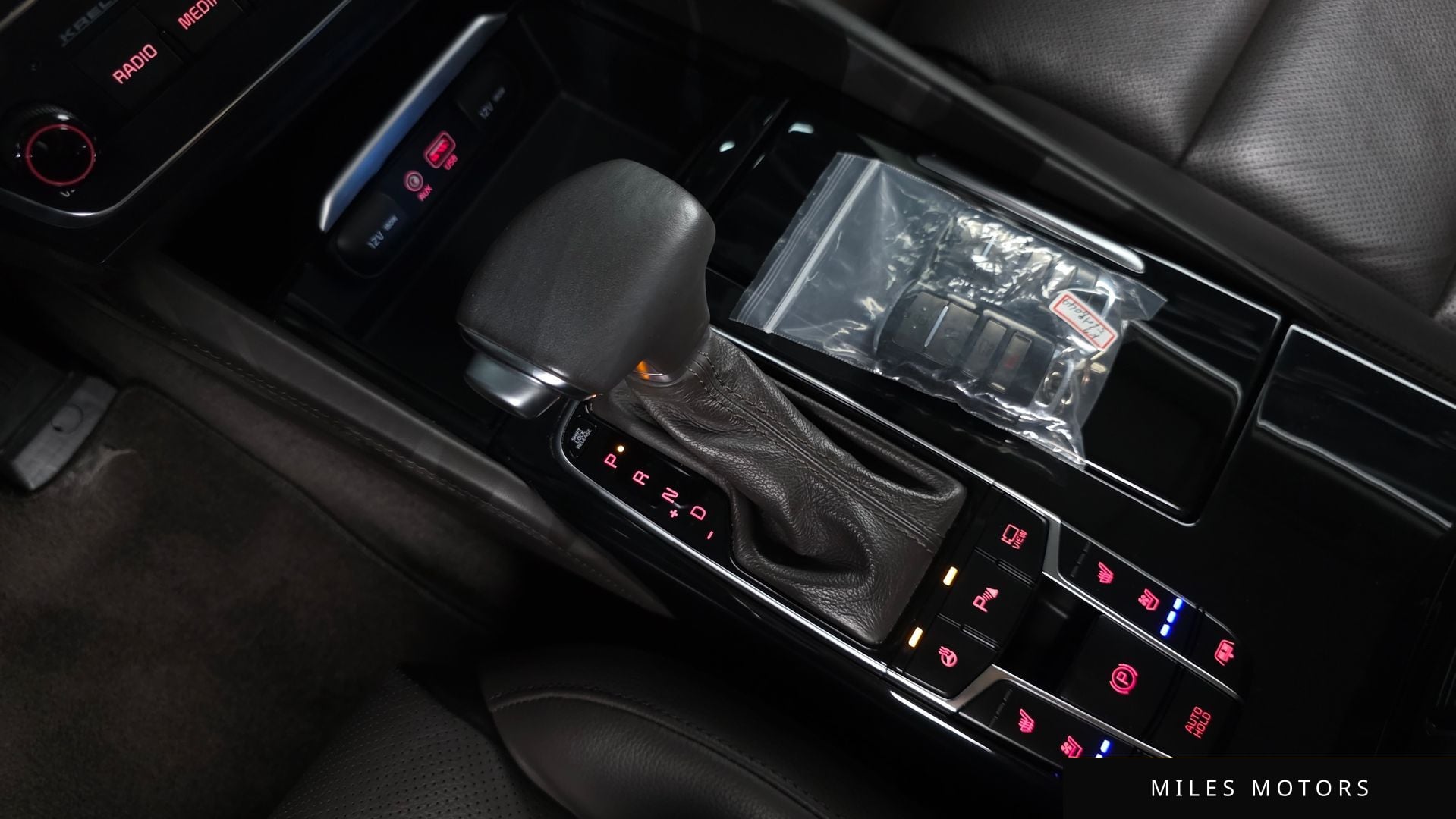 Kia K7 2018 — миниатюра 11