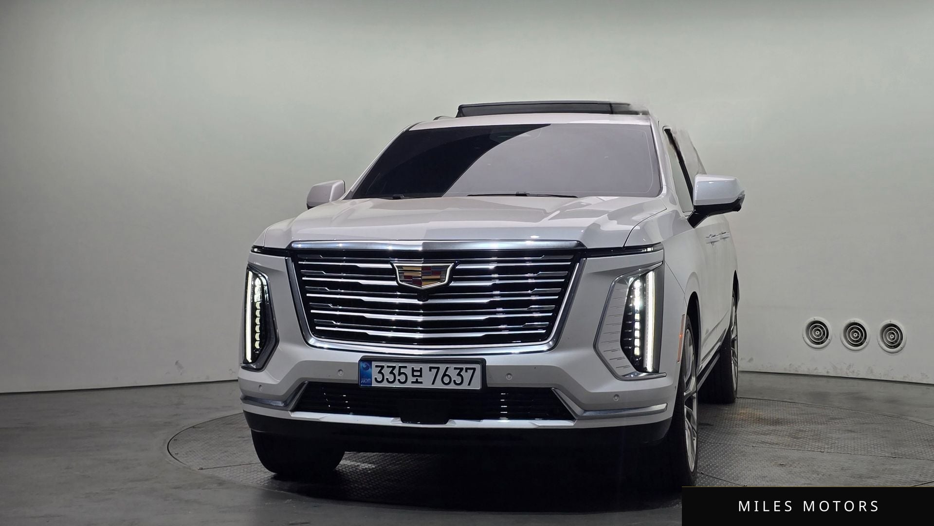 Cadillac Escalade 2025 — миниатюра 3