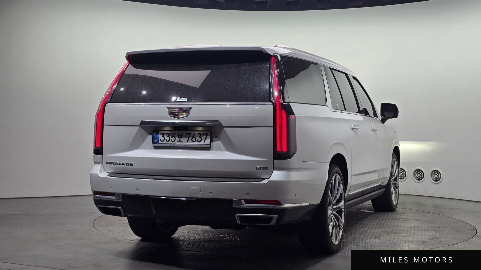 Cadillac Escalade 2025 — миниатюра 4