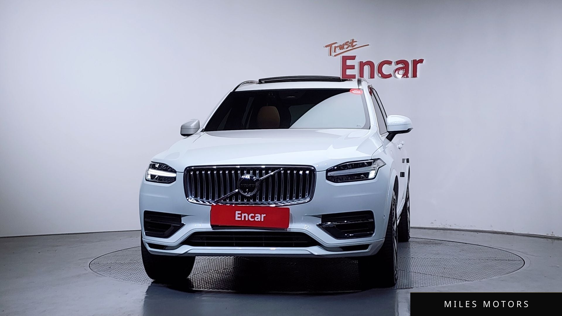 Volvo XC90 2024 — миниатюра 3