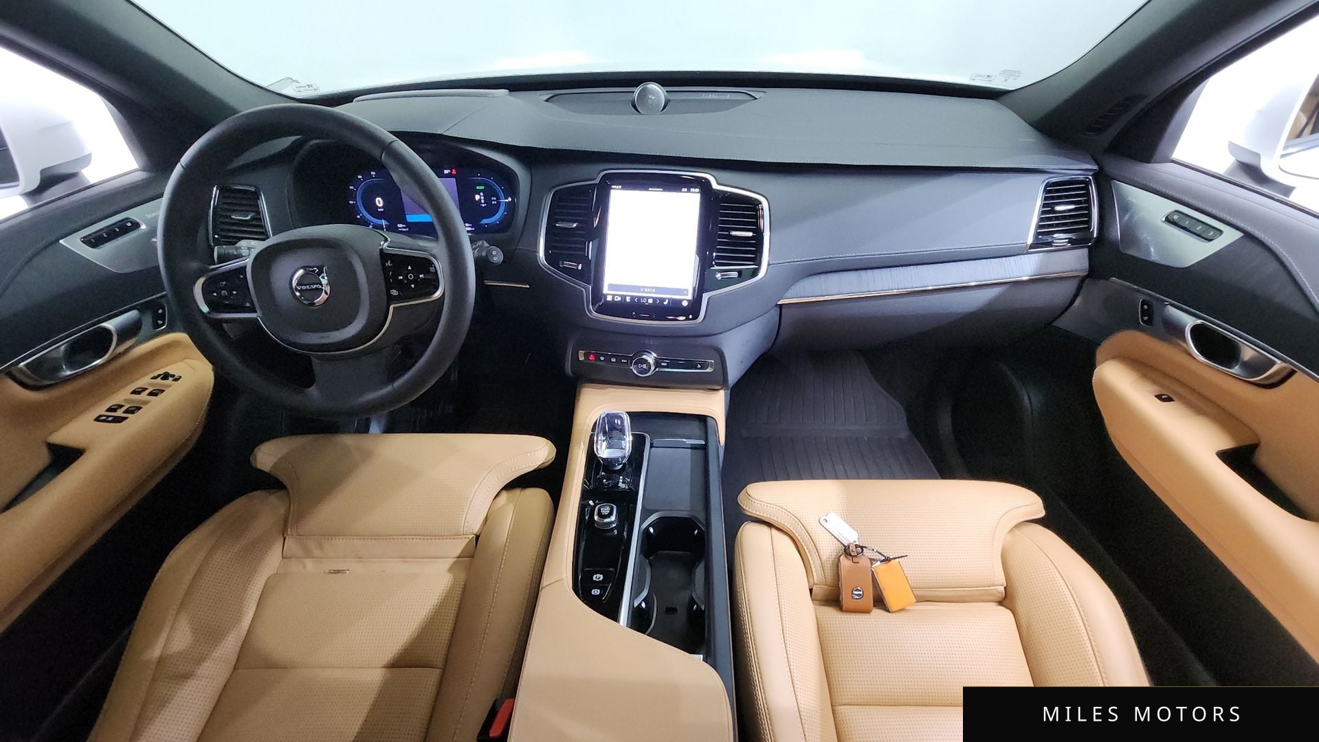Volvo XC90 2024 — миниатюра 10
