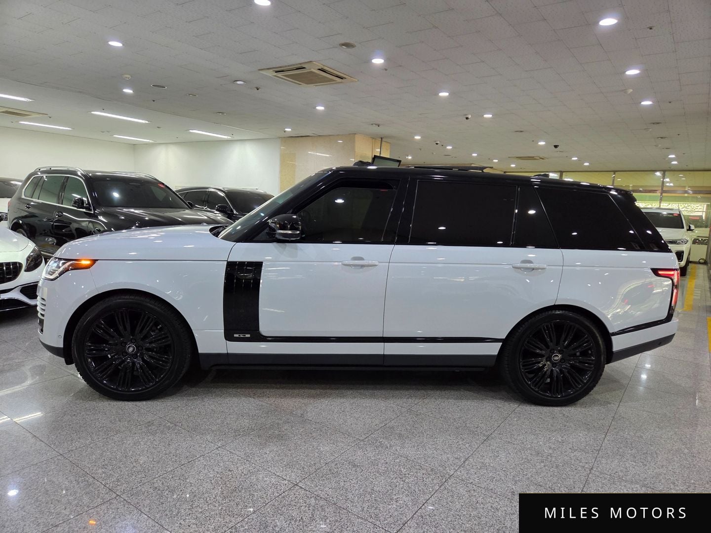 Land Rover Range Rover 2019 — миниатюра 3