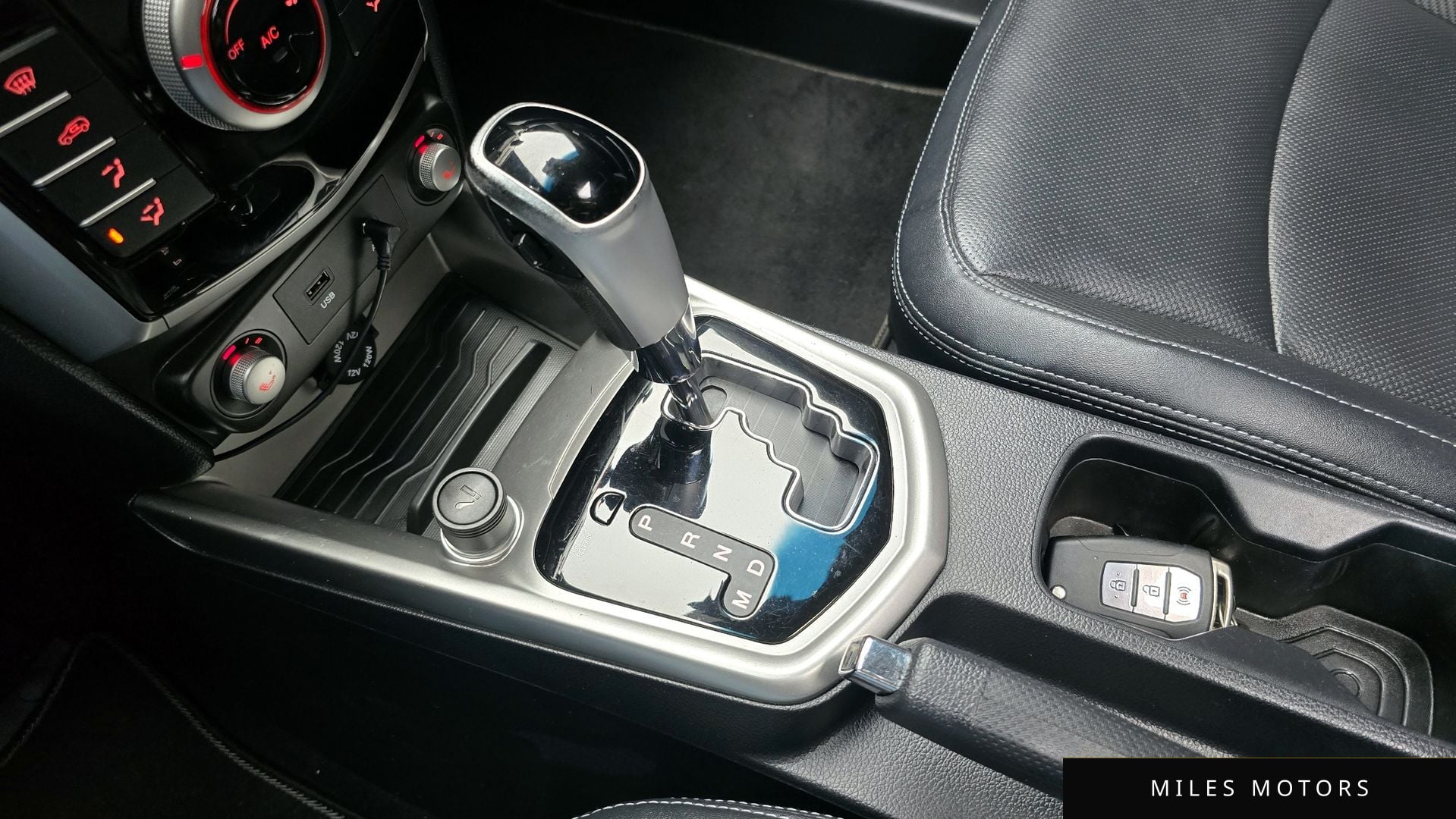 KG Mobility Tivoli 2016 — миниатюра 12