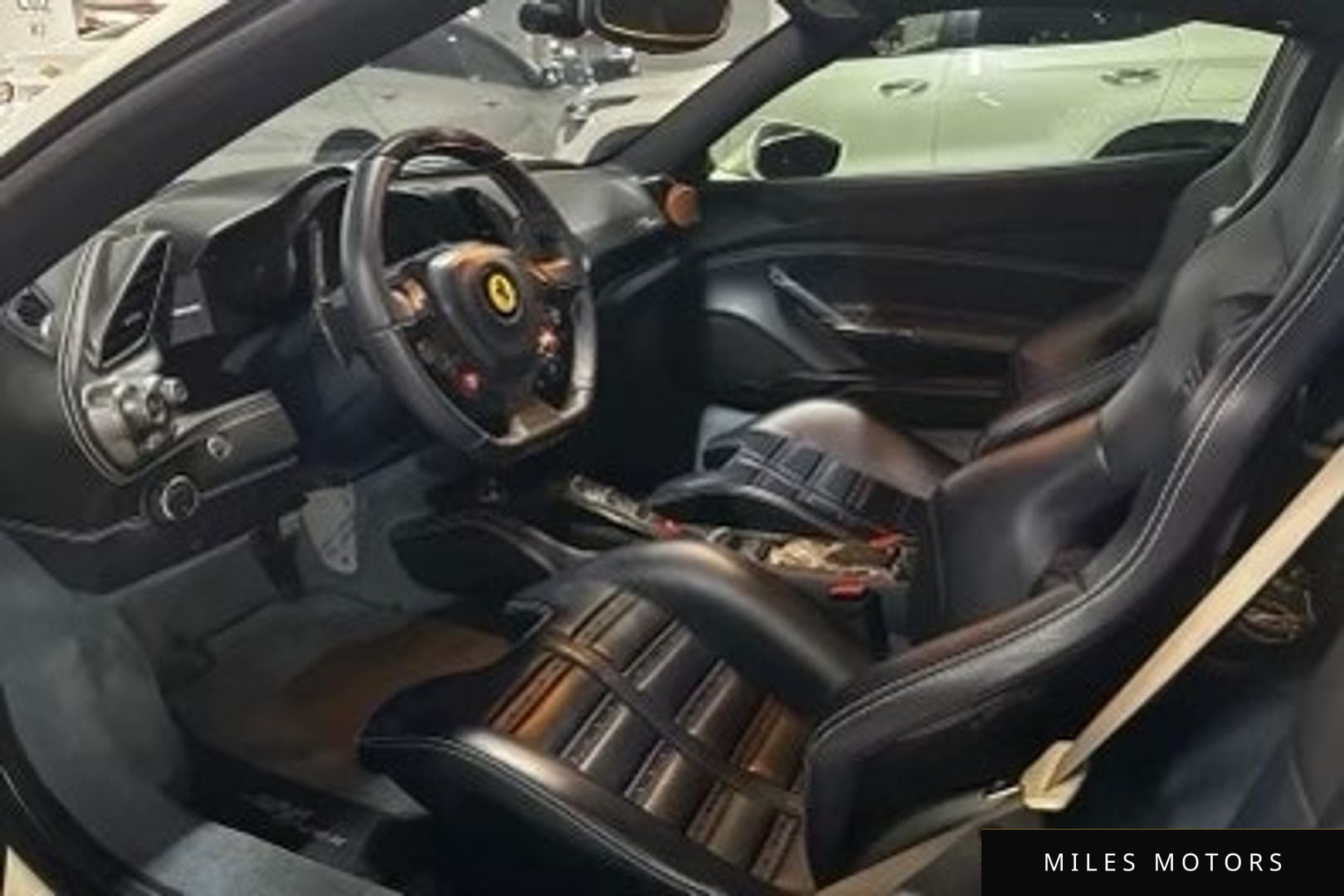 Ferrari 488 2016 — миниатюра 6