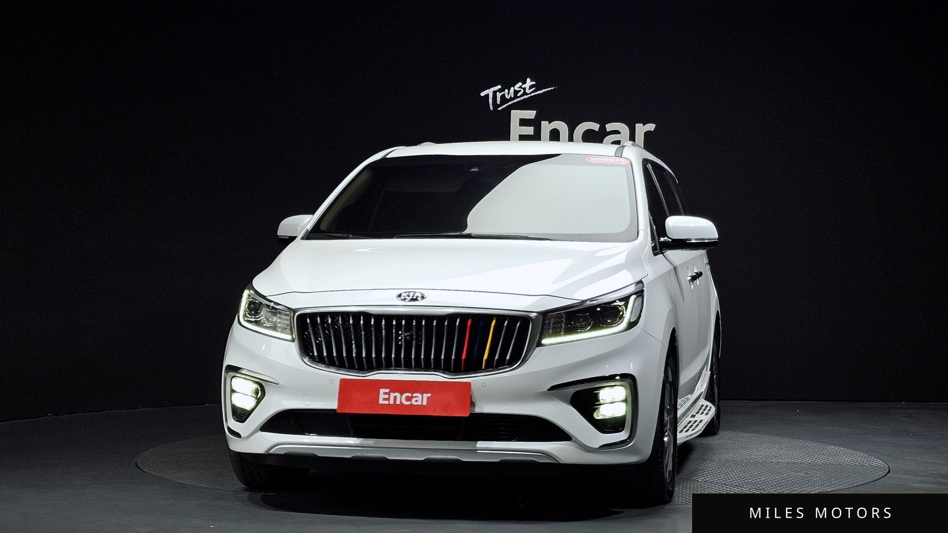 Kia Canival 2019 — миниатюра 2