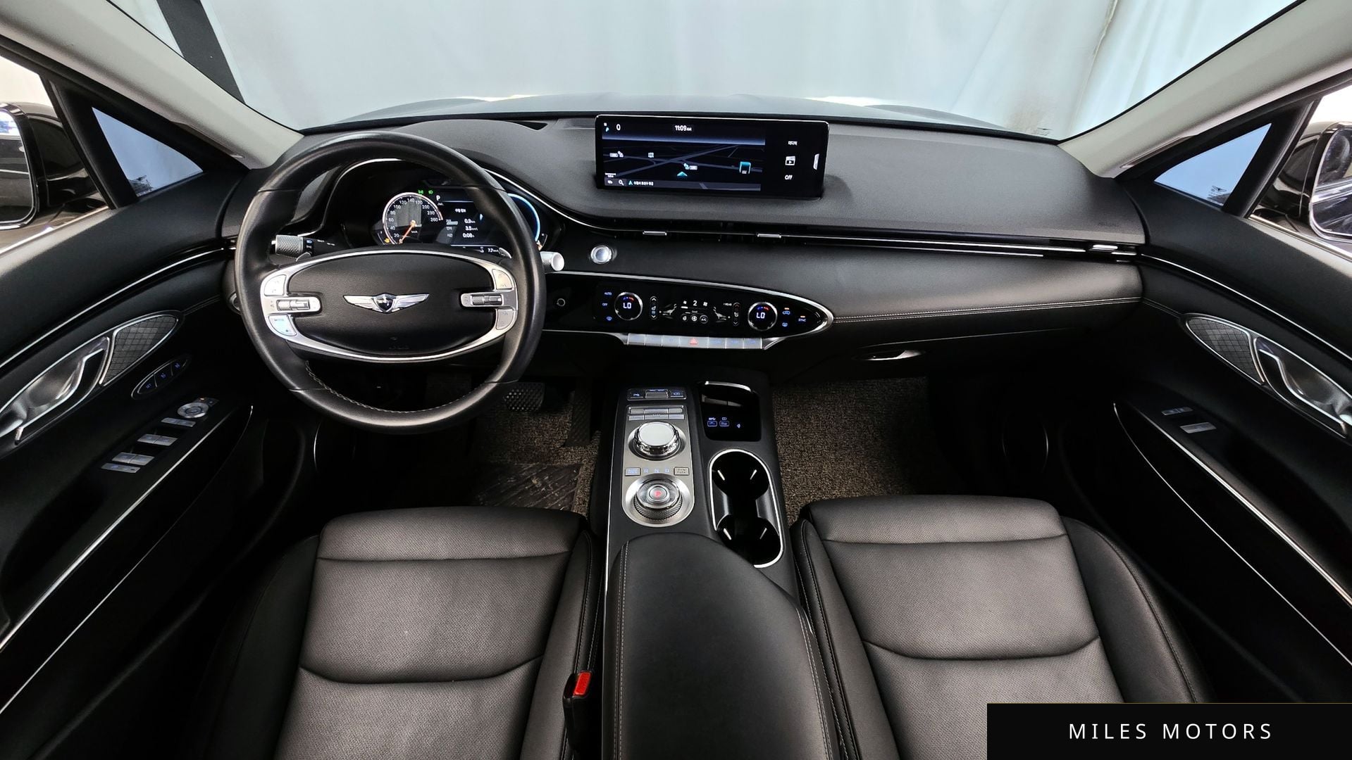 Genesis GV70 2021 — миниатюра 10