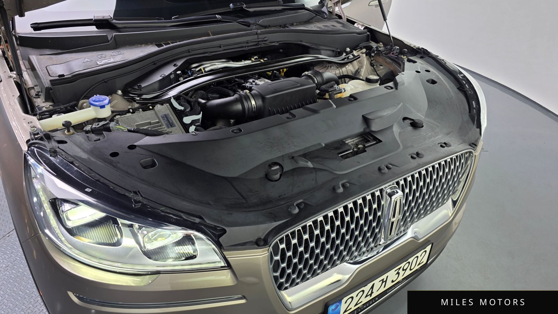 Lincoln Aviator 2021 — миниатюра 6