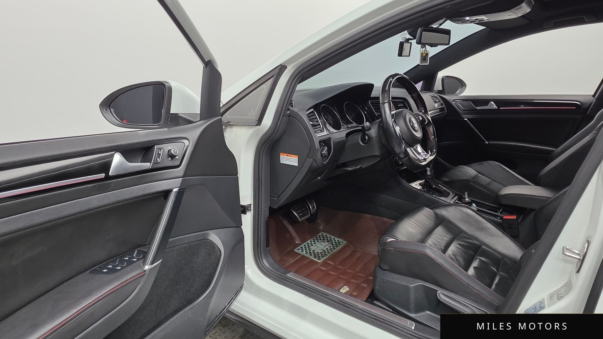 Volkswagen Golf 2015 — миниатюра 10