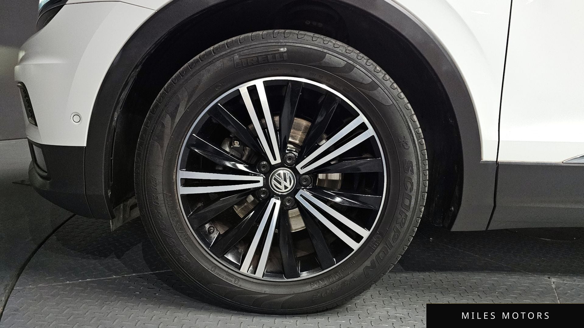 Volkswagen Tiguan 2018 — миниатюра 4