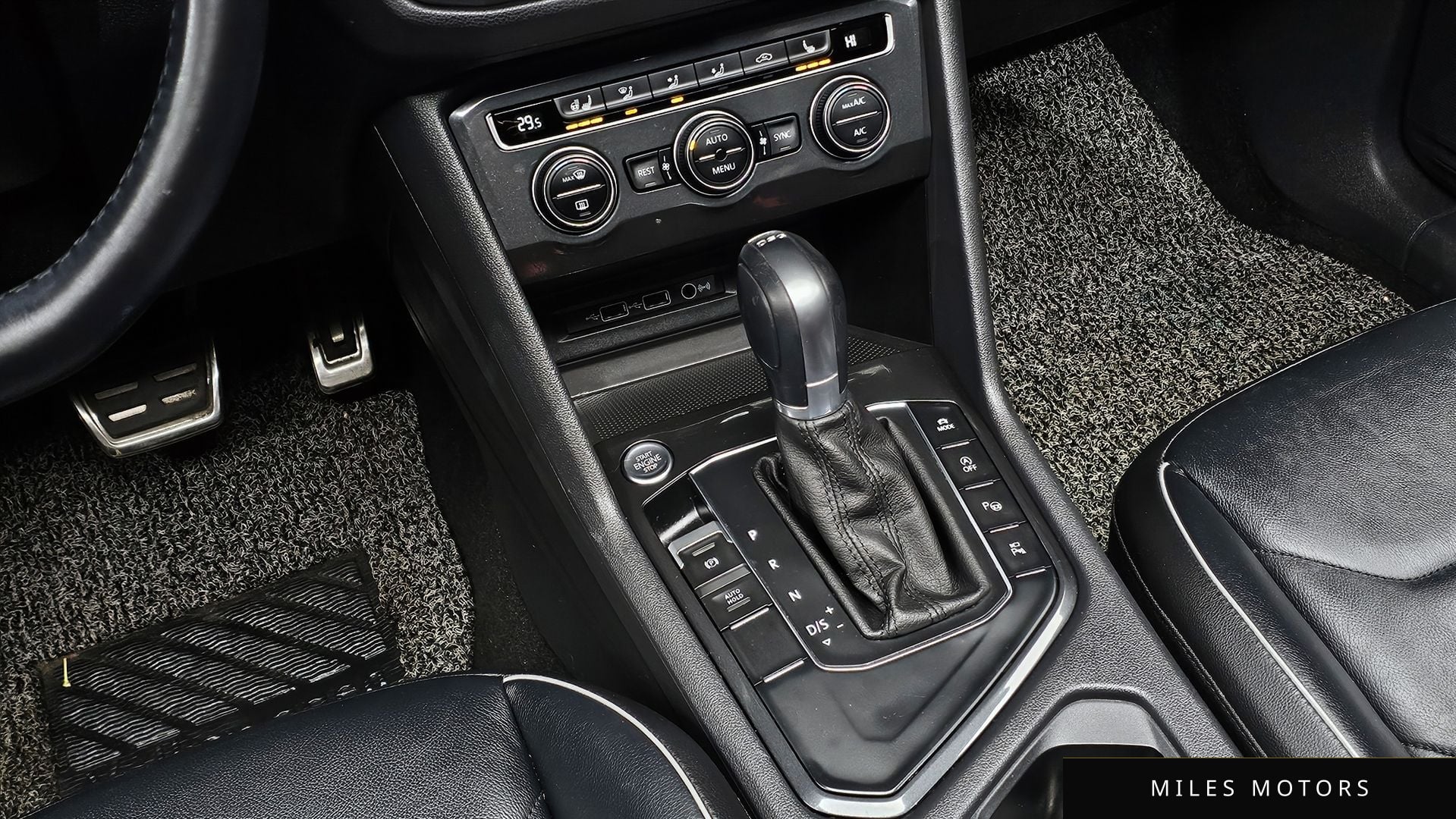 Volkswagen Tiguan 2018 — миниатюра 11