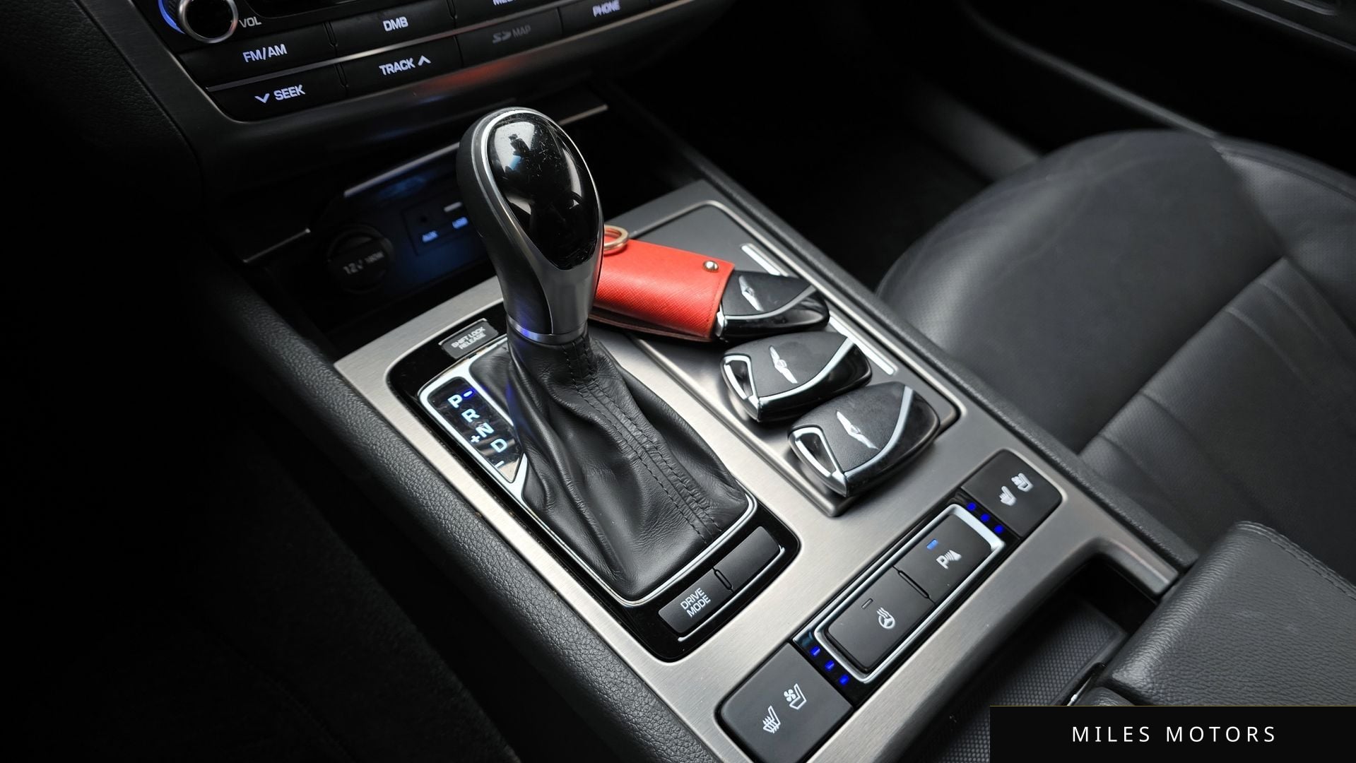 Hyundai Genesis 2015 — миниатюра 11