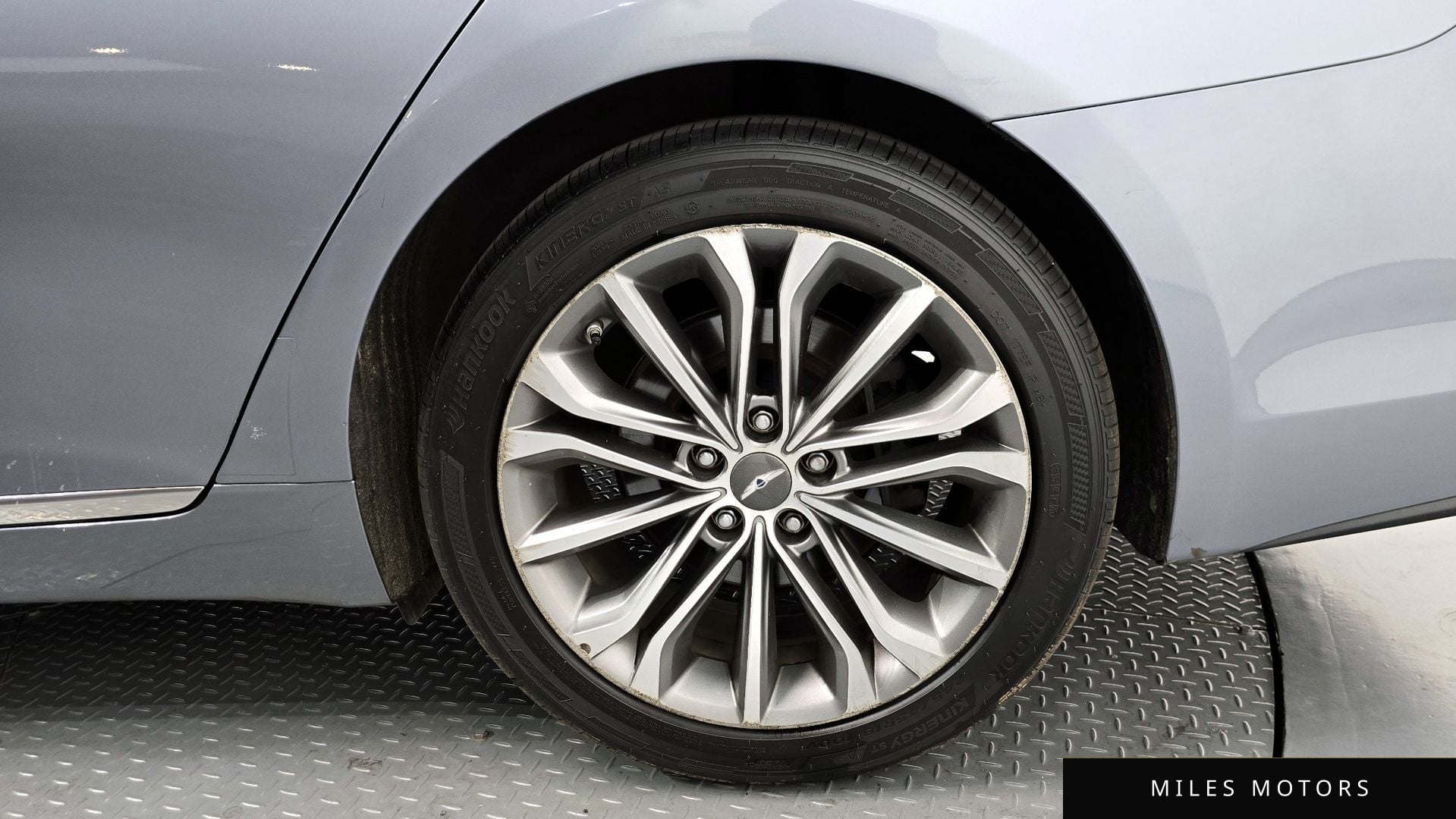 Hyundai Genesis 2015 — миниатюра 6