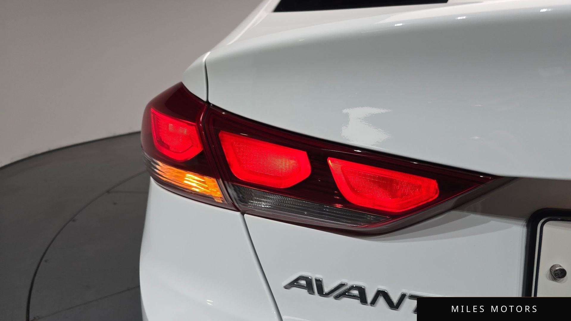 Hyundai AVANTE 2016 — миниатюра 8