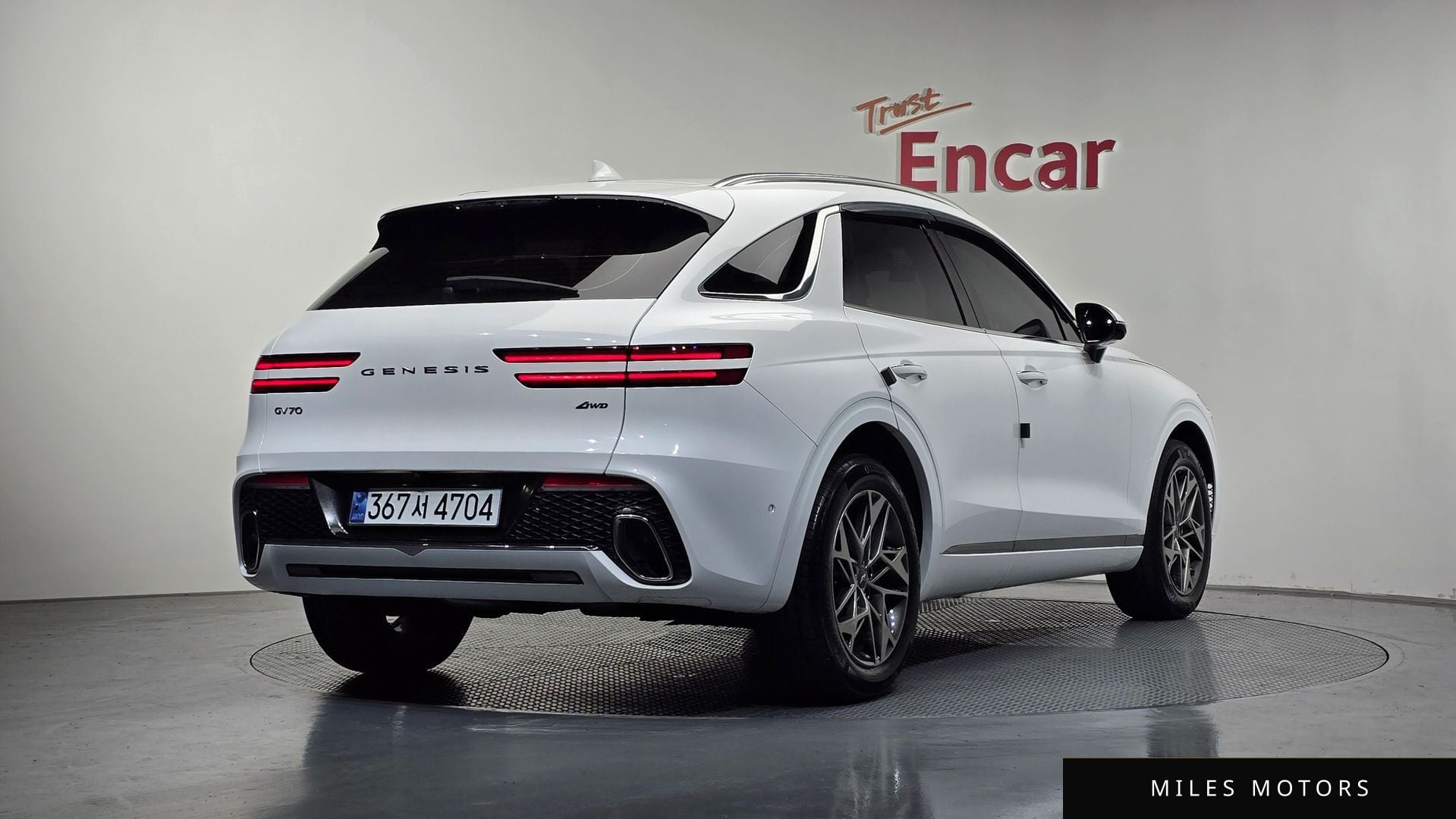 Genesis GV70 2022 — миниатюра 2
