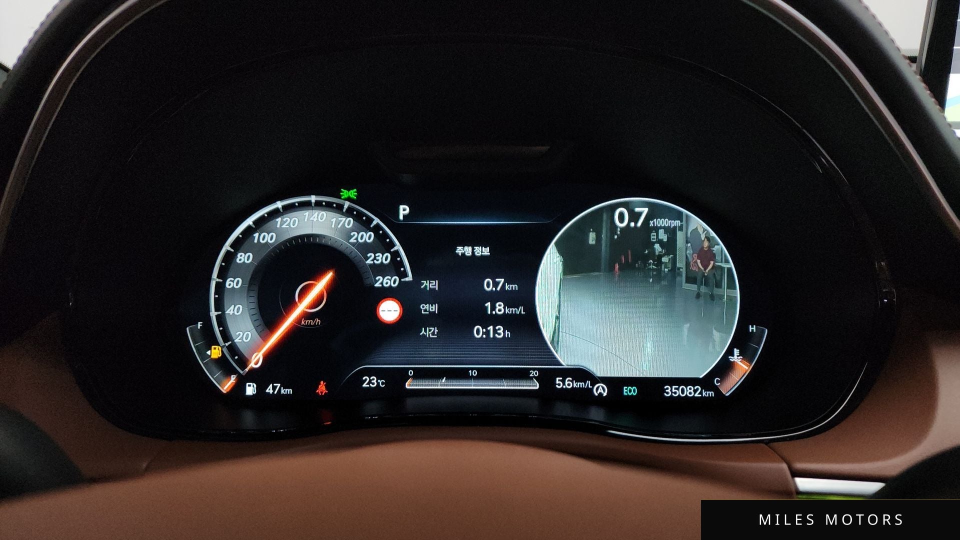 Genesis GV70 2022 — миниатюра 11