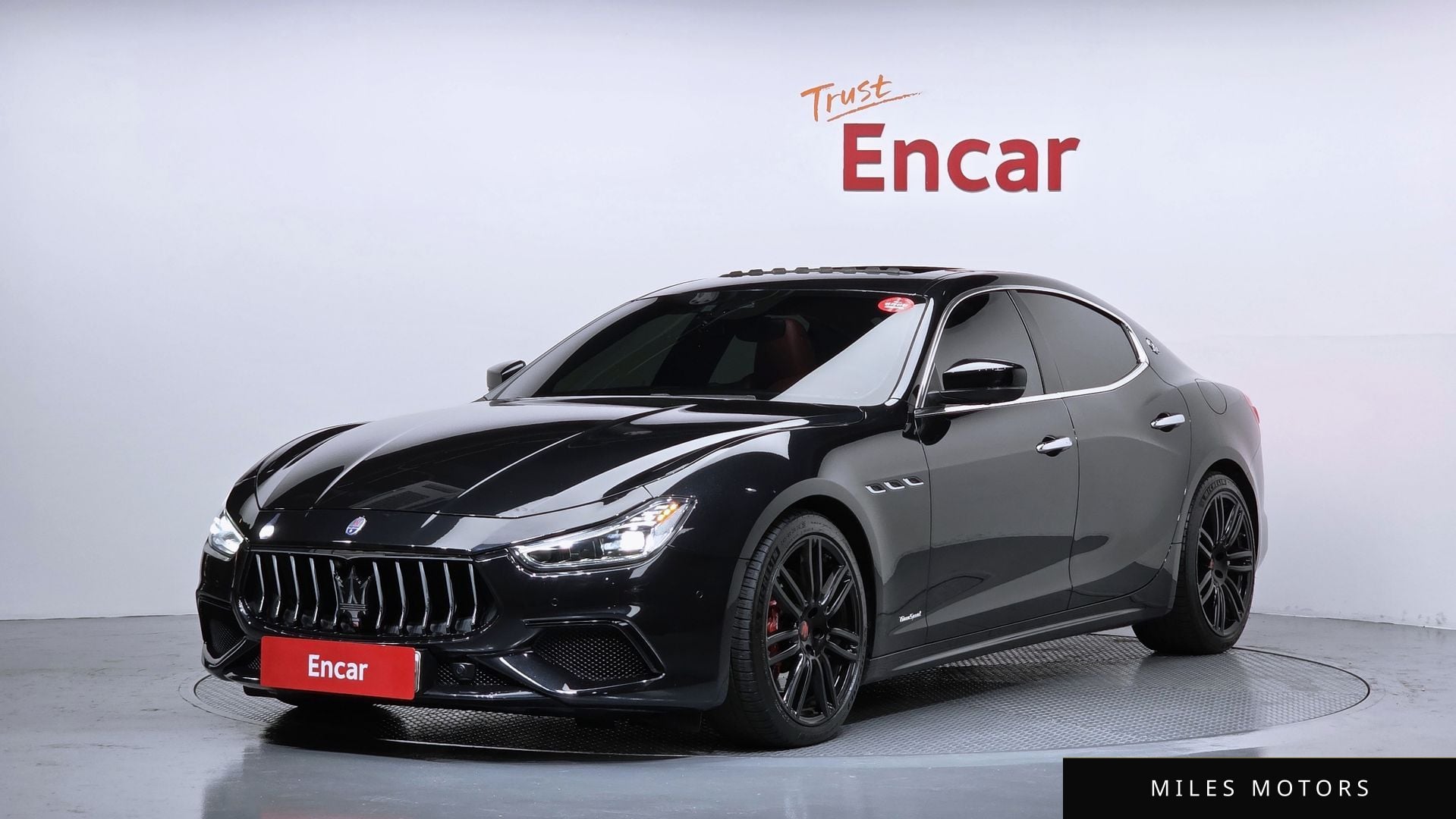 Maserati Ghibli 2019 — фото 1 из 12