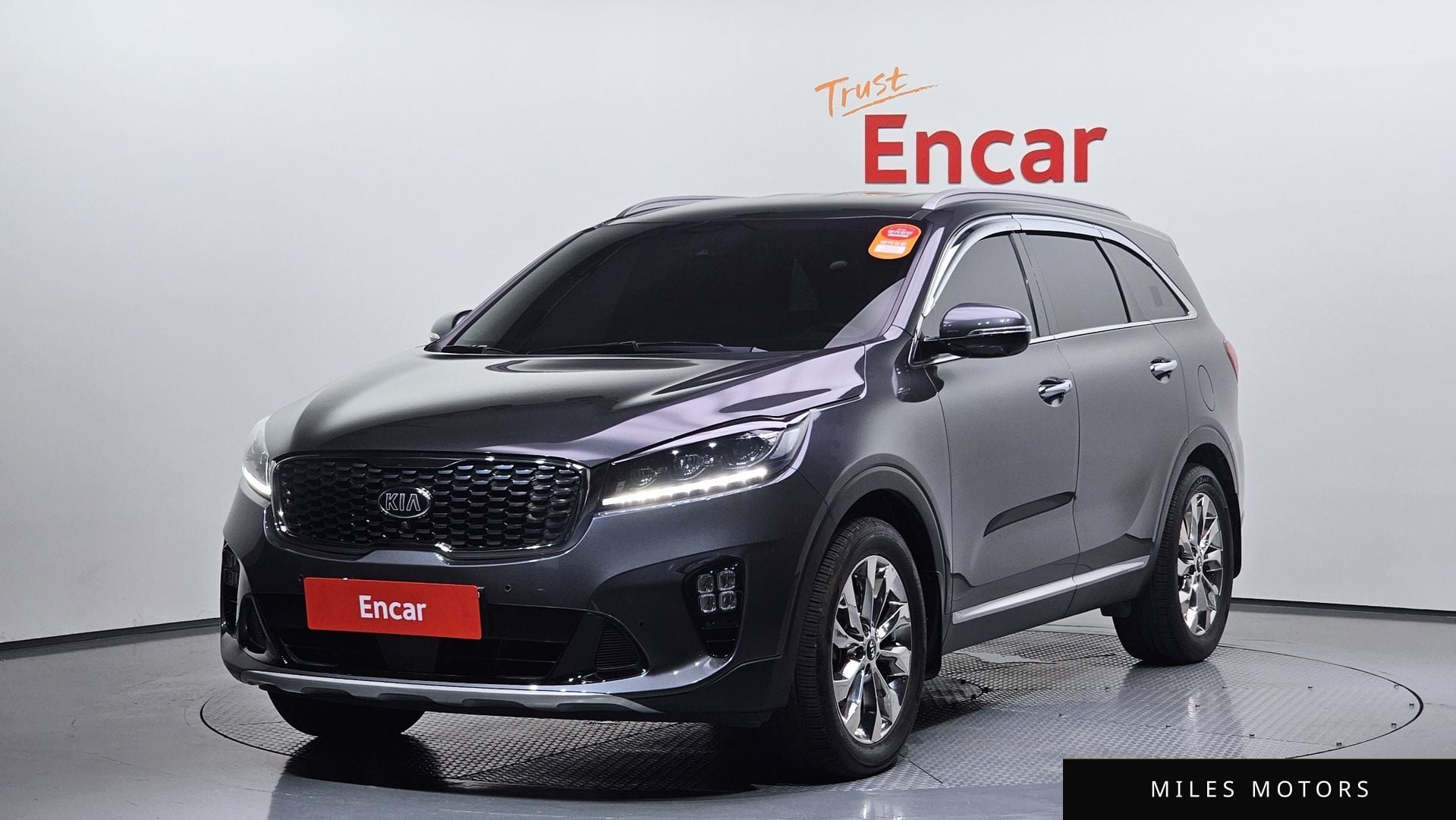 Kia Sorento 2018 — фото 1 из 12