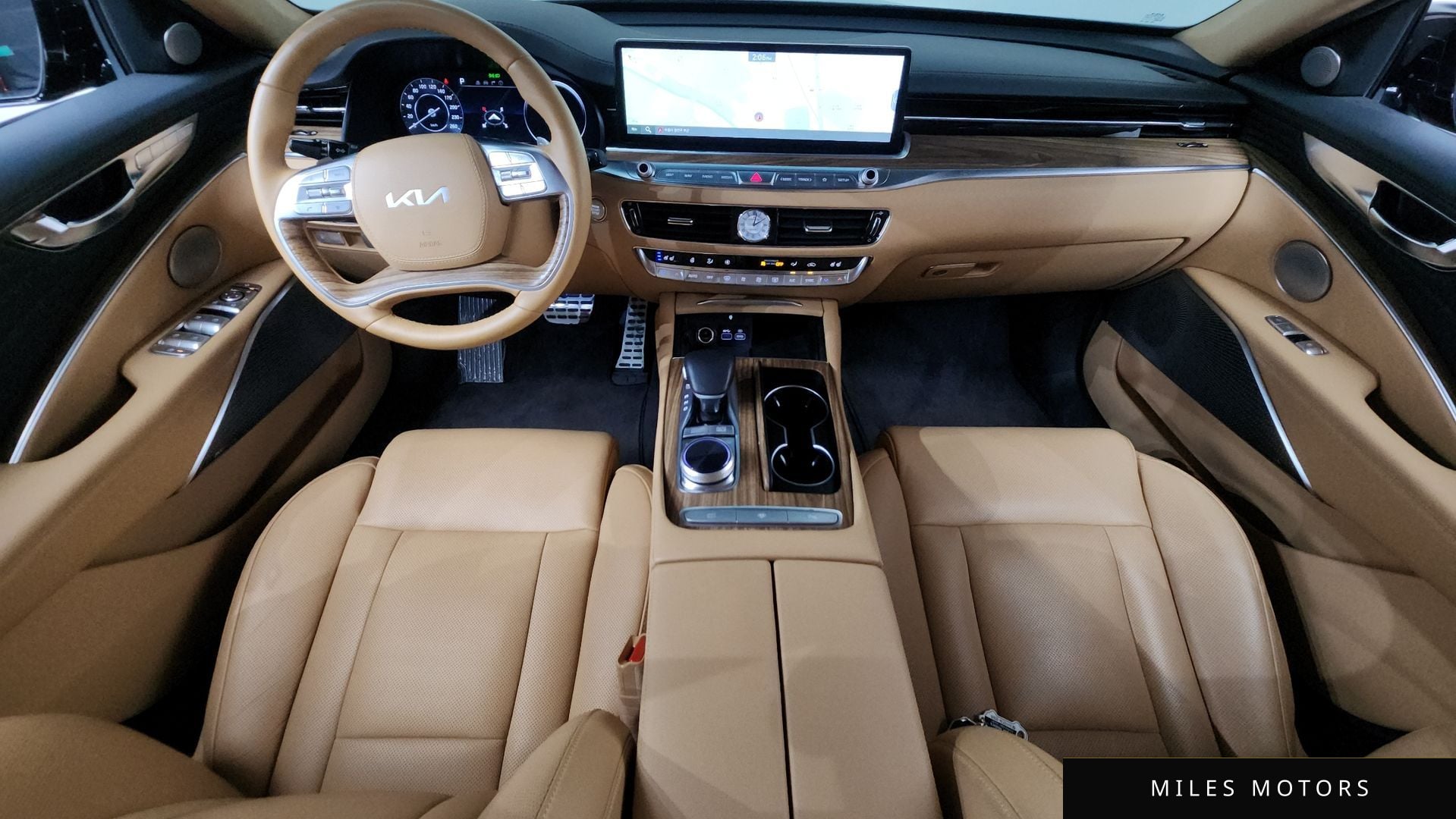 Kia K9 2023 — миниатюра 10