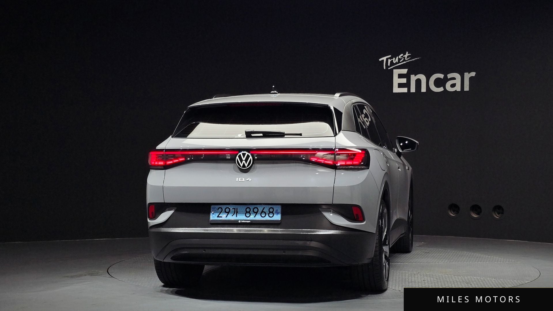 Volkswagen ID.4 2023 — миниатюра 4