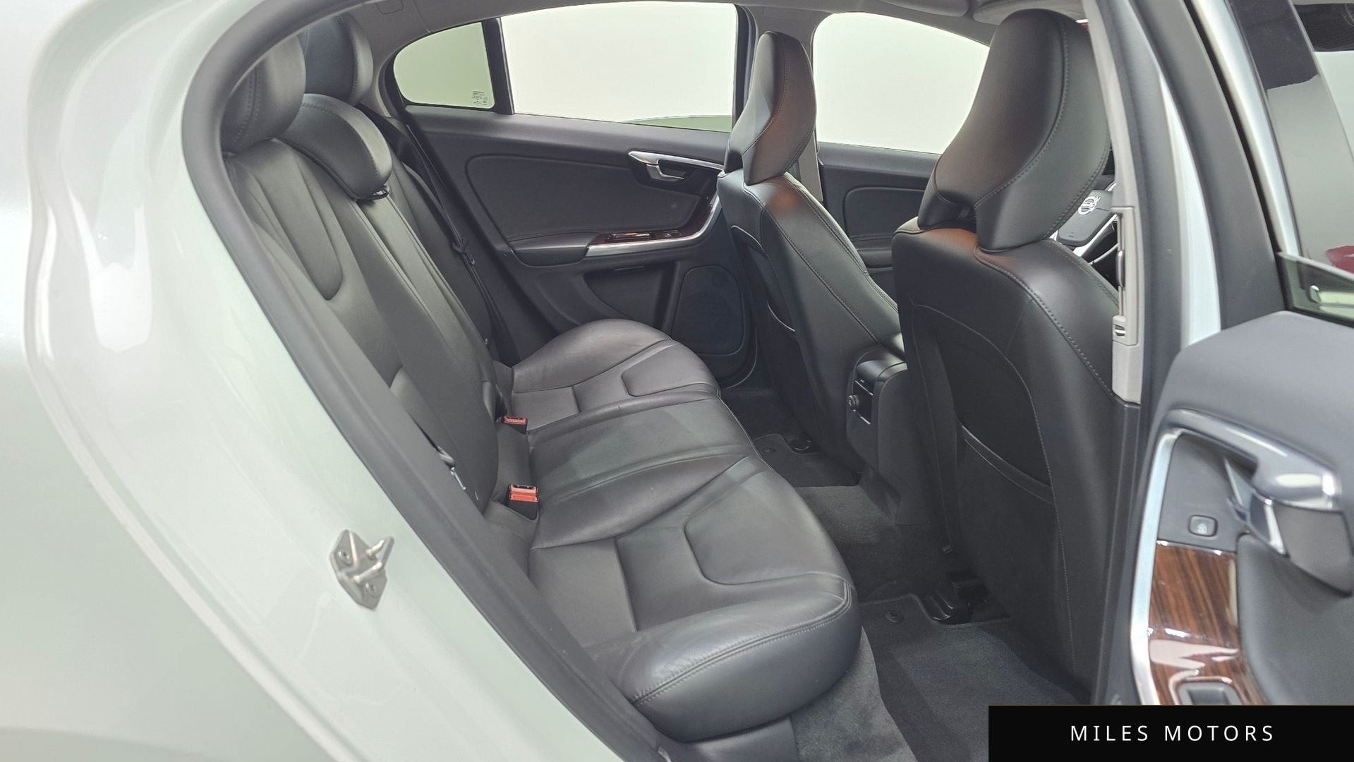 Volvo S60 2018 — миниатюра 11
