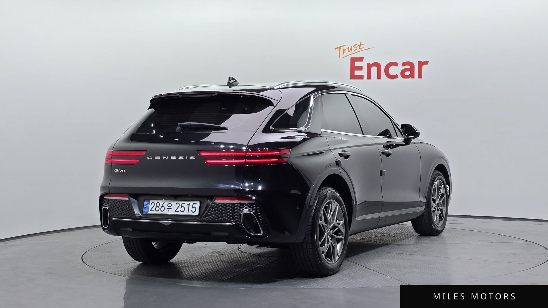 Genesis GV70 2021 — миниатюра 2