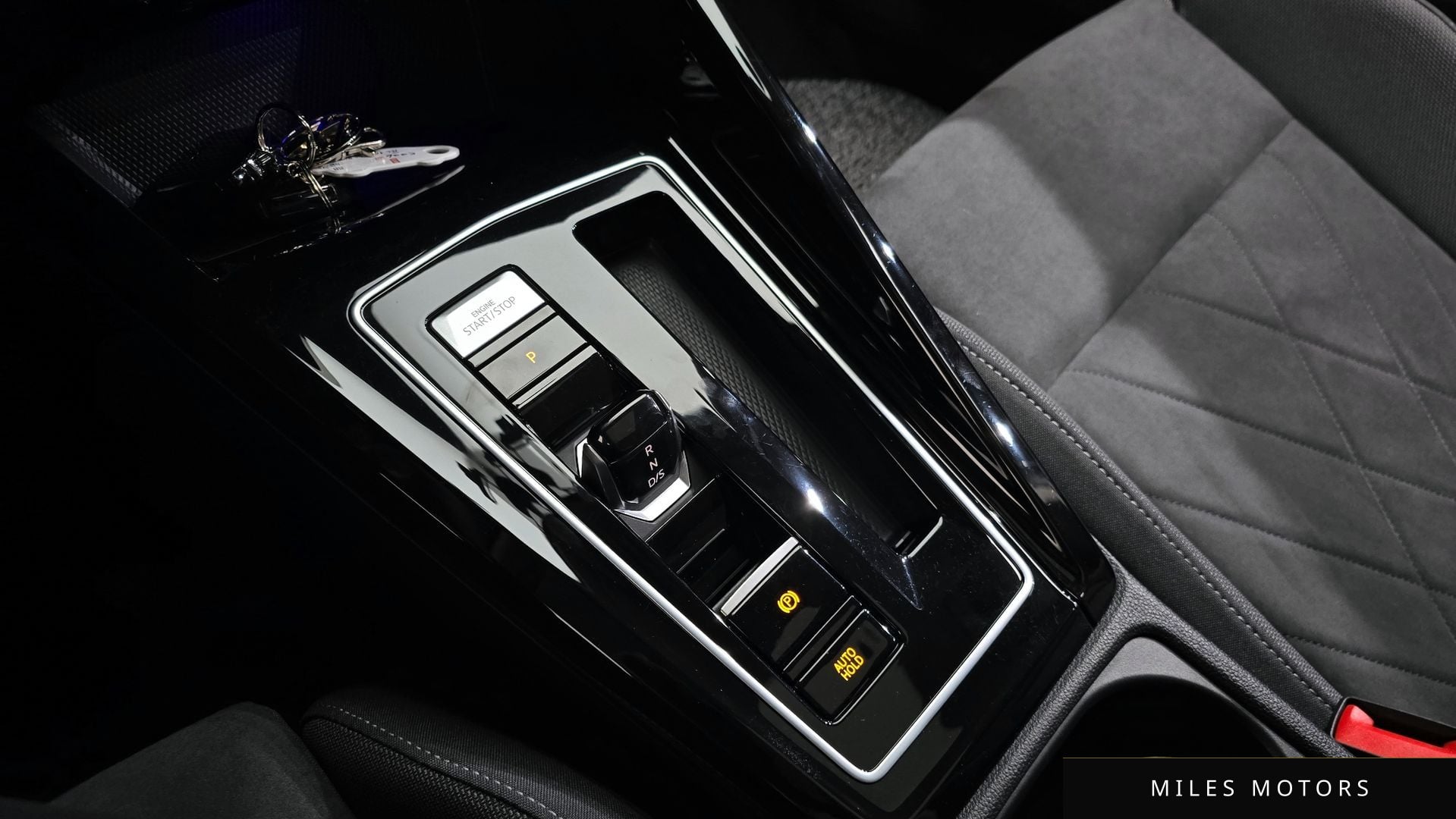 Volkswagen Golf 2024 — миниатюра 9