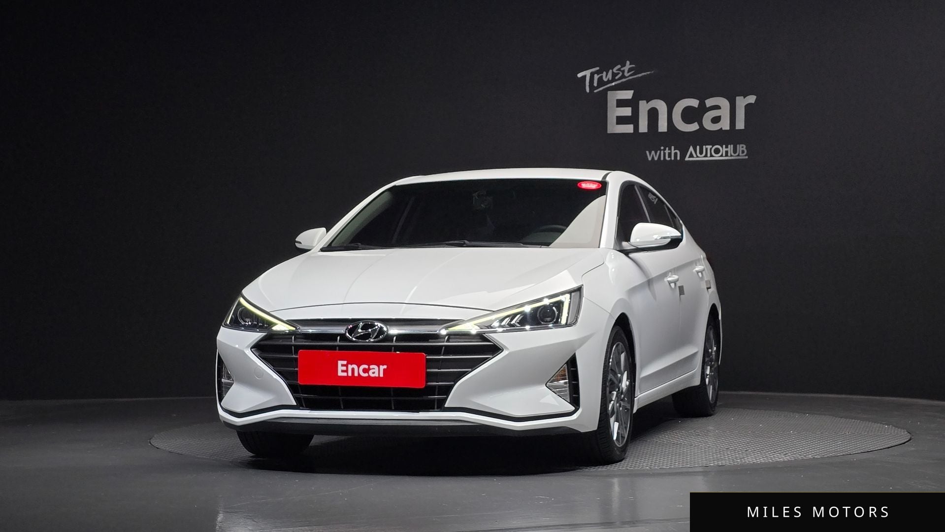Hyundai AVANTE 2019 — миниатюра 3