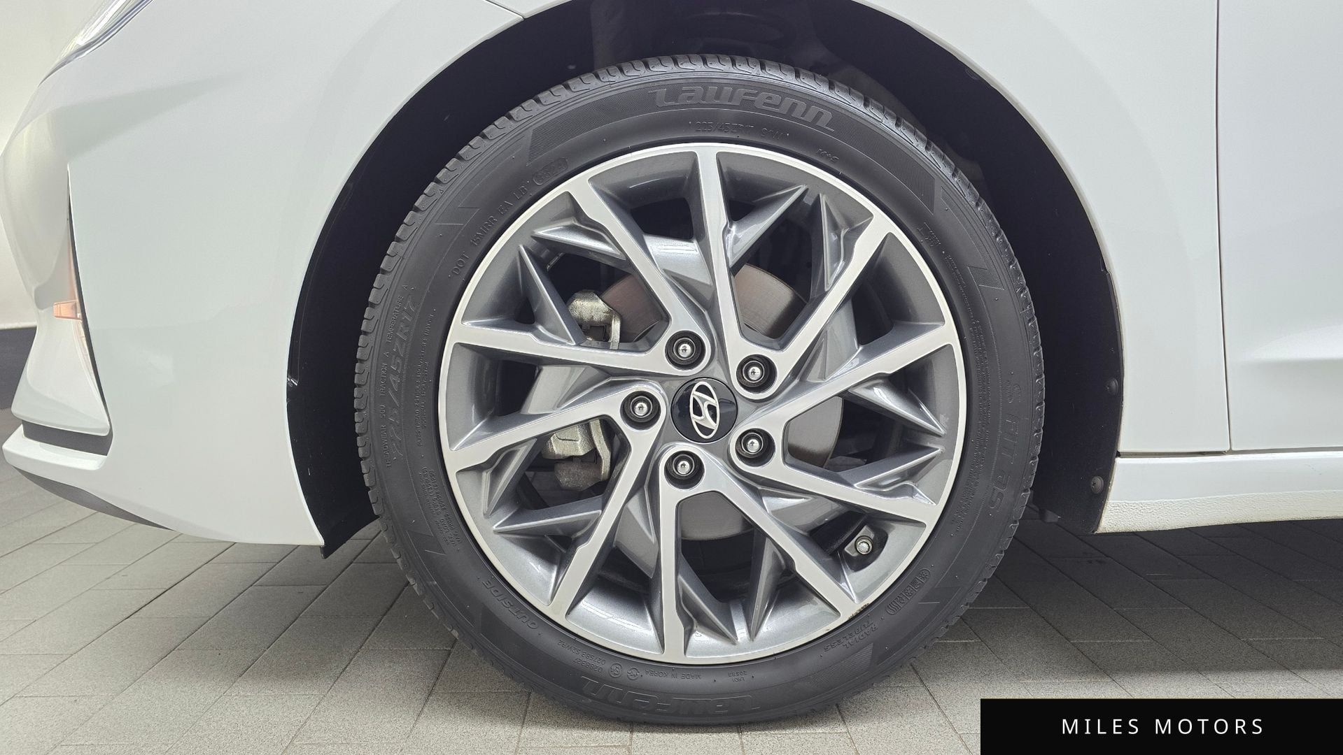 Hyundai AVANTE 2019 — миниатюра 5