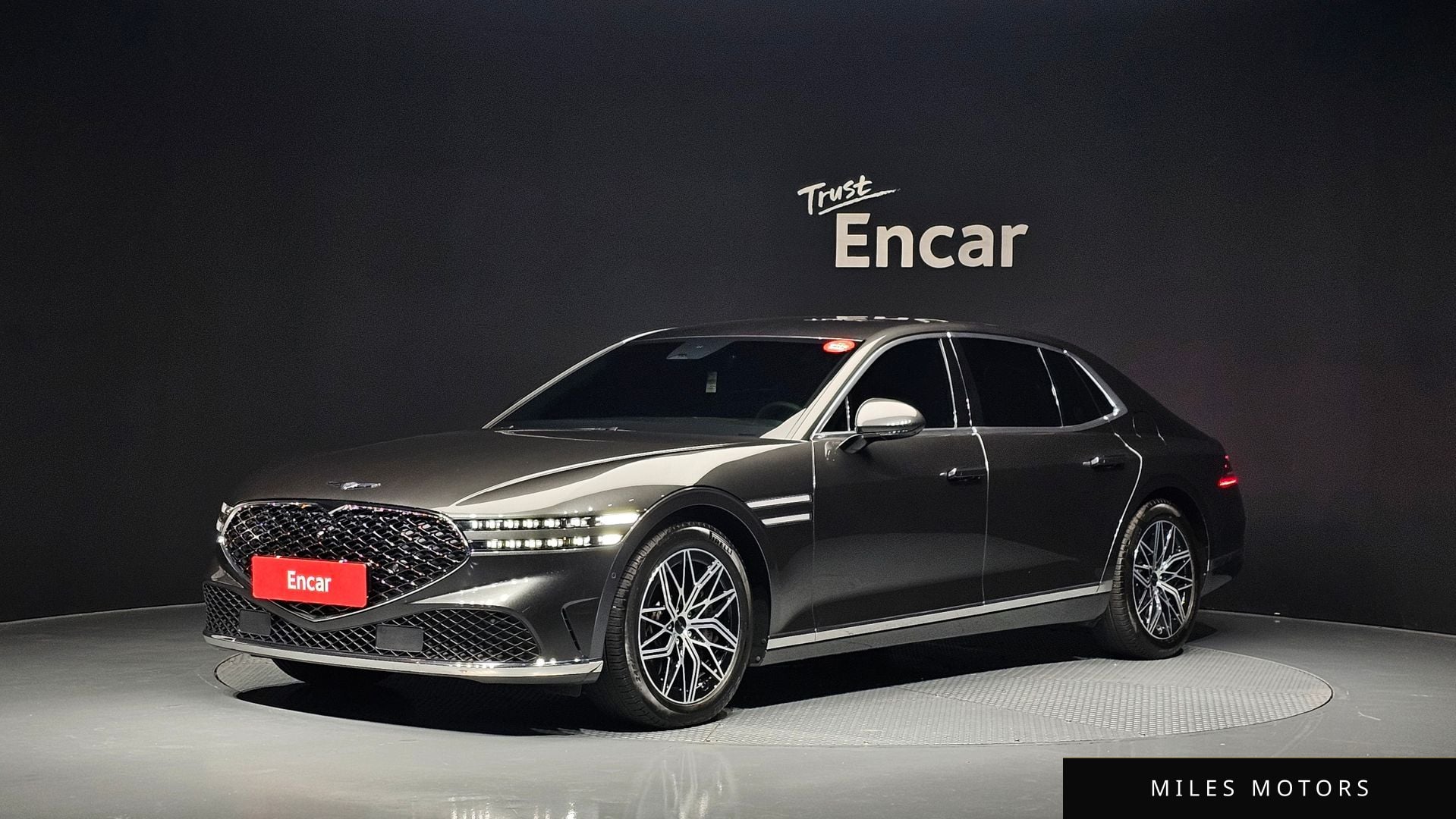 Genesis G90 (RS4) 2023 — фото 1 из 12
