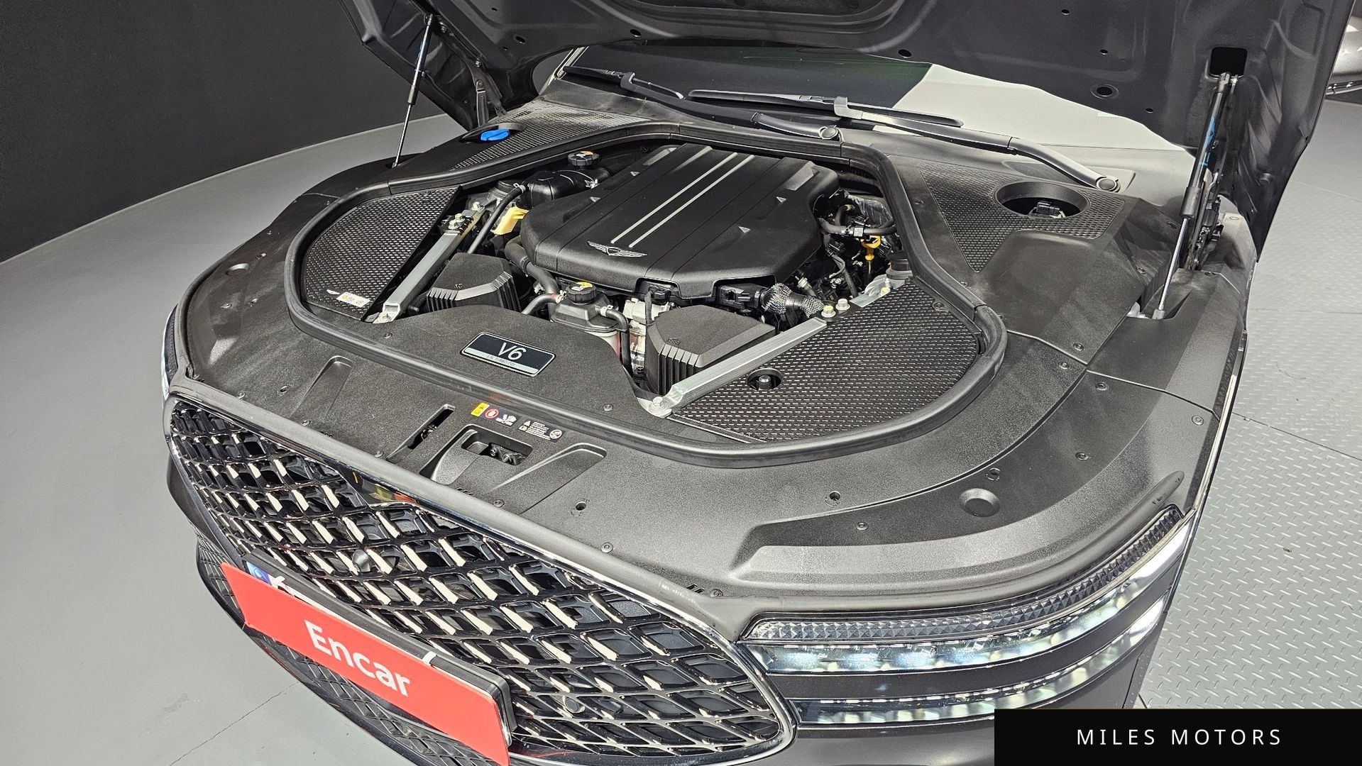 Genesis G90 (RS4) 2023 — миниатюра 6