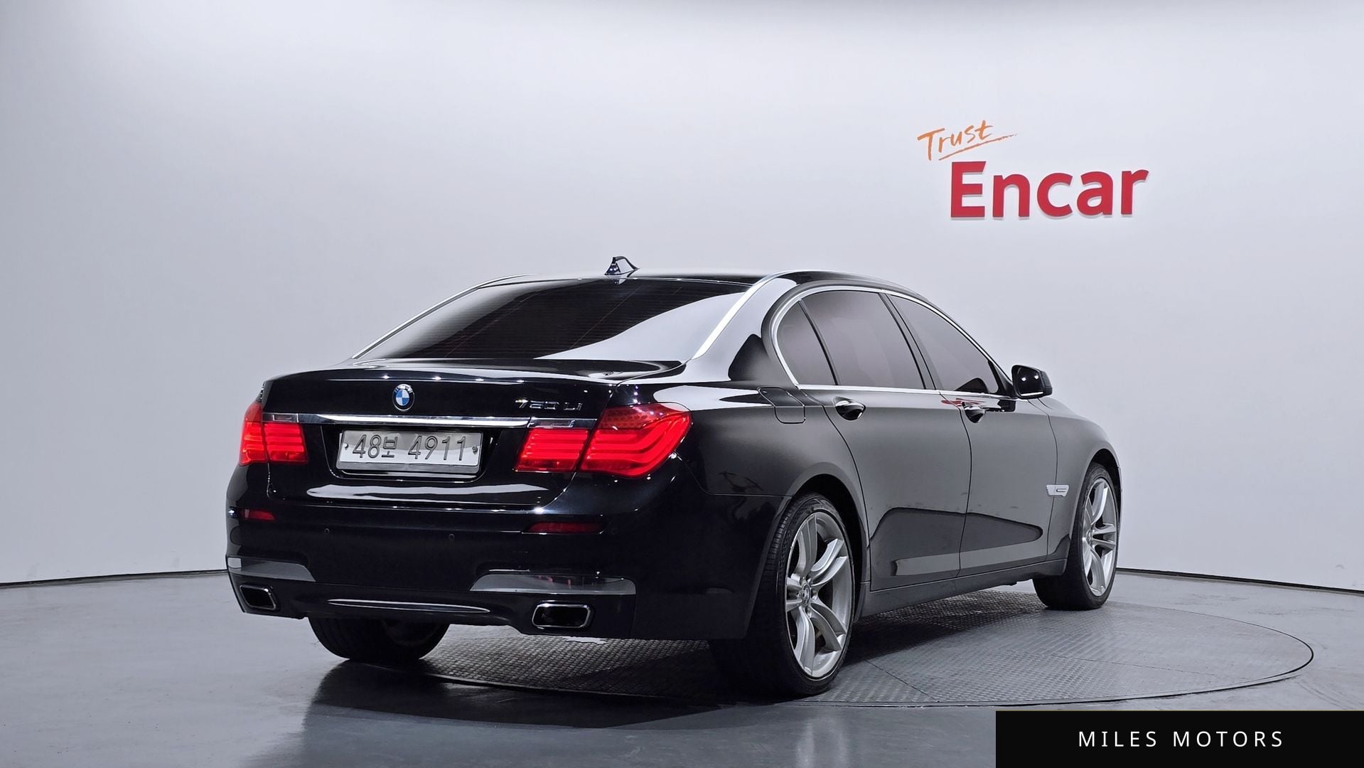 BMW 7 Series (F01) 2011 — миниатюра 2