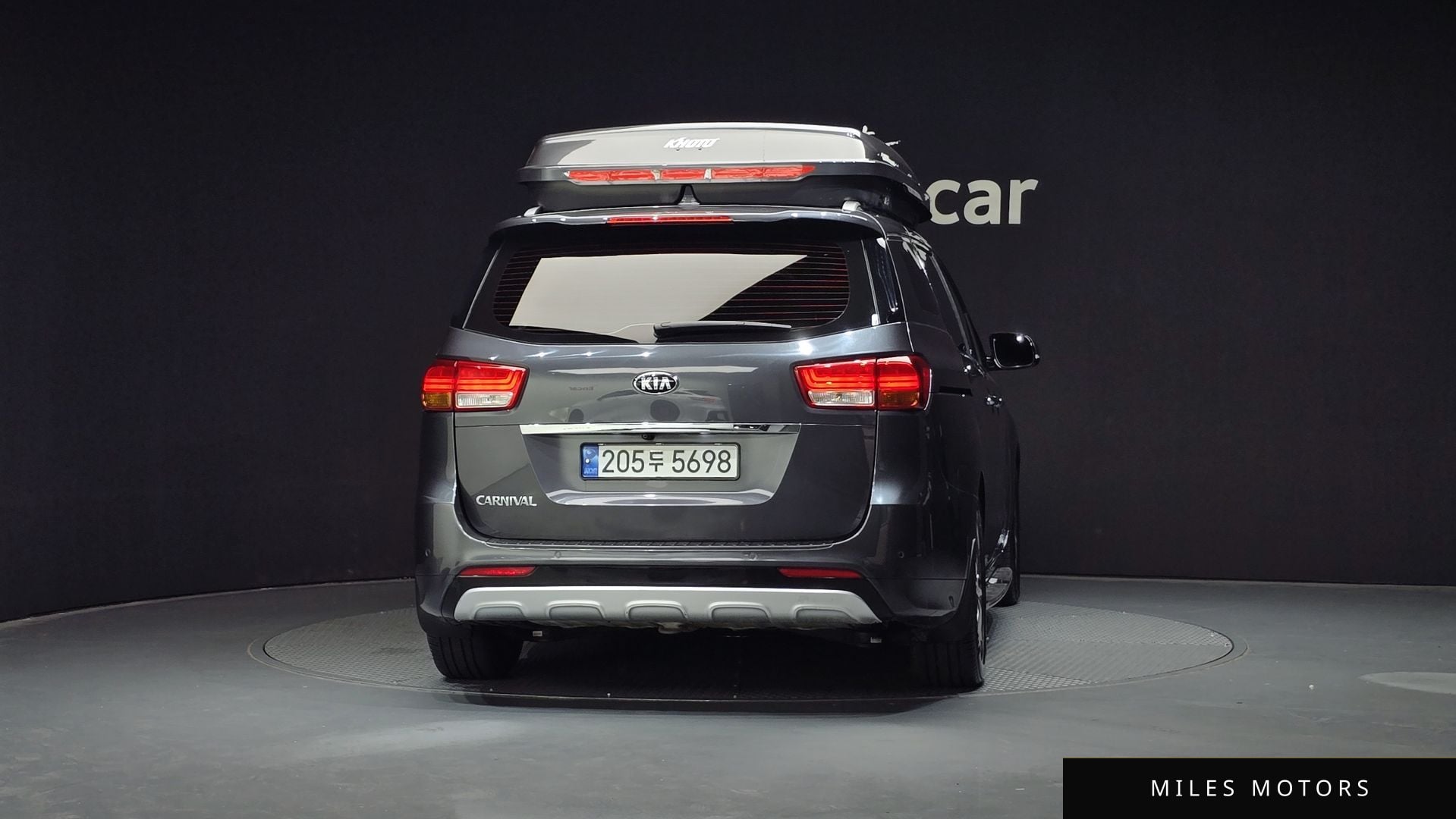 Kia Canival 2016 — миниатюра 4