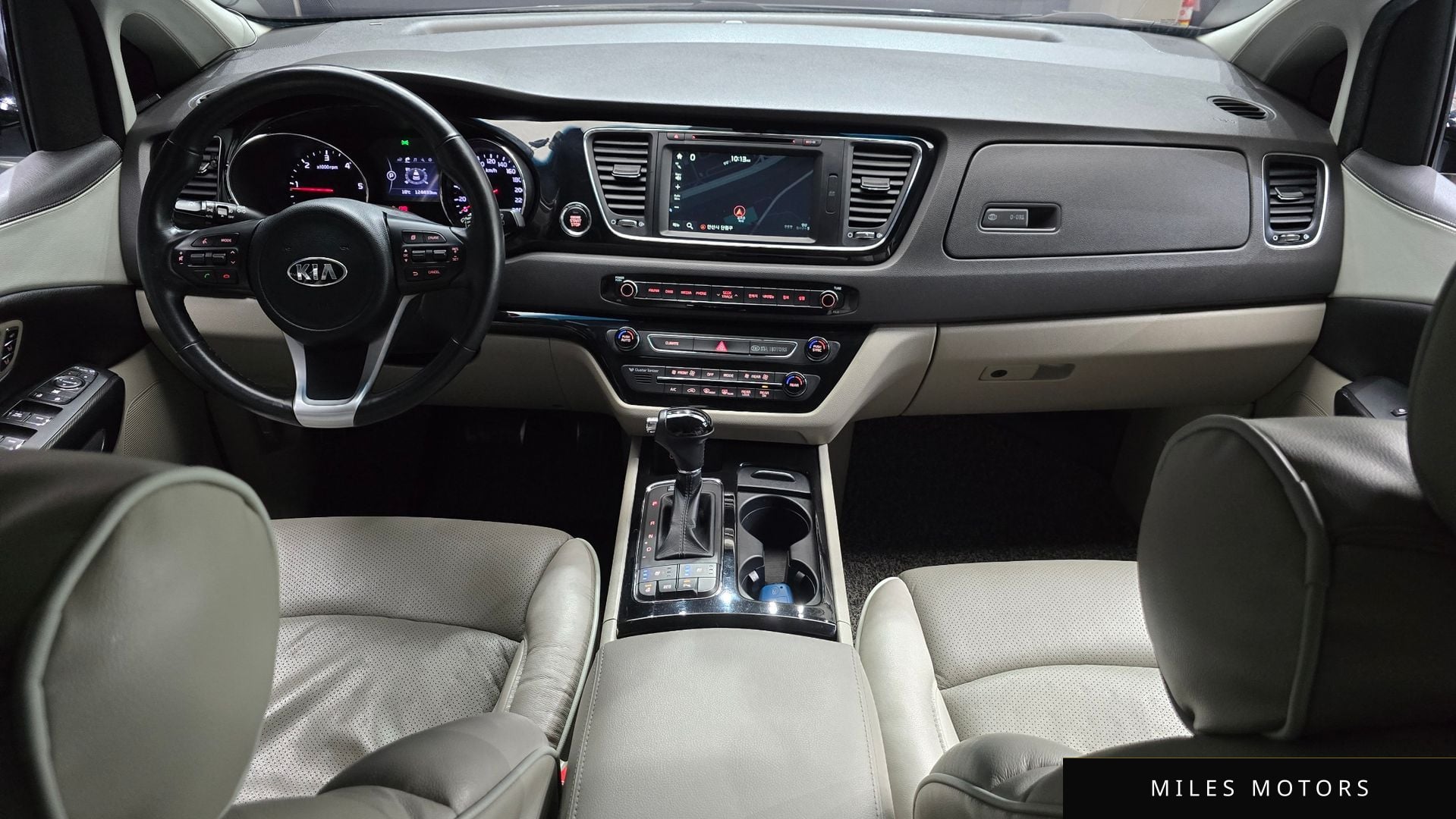 Kia Canival 2016 — миниатюра 10