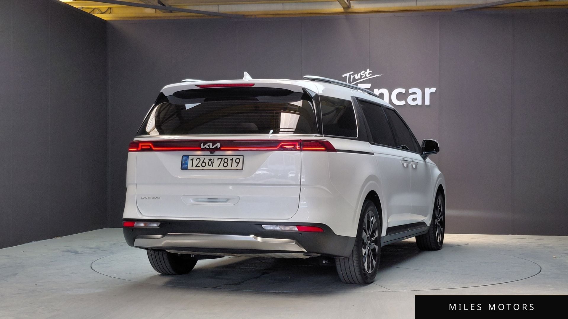 Kia Carnival 2023 — миниатюра 4