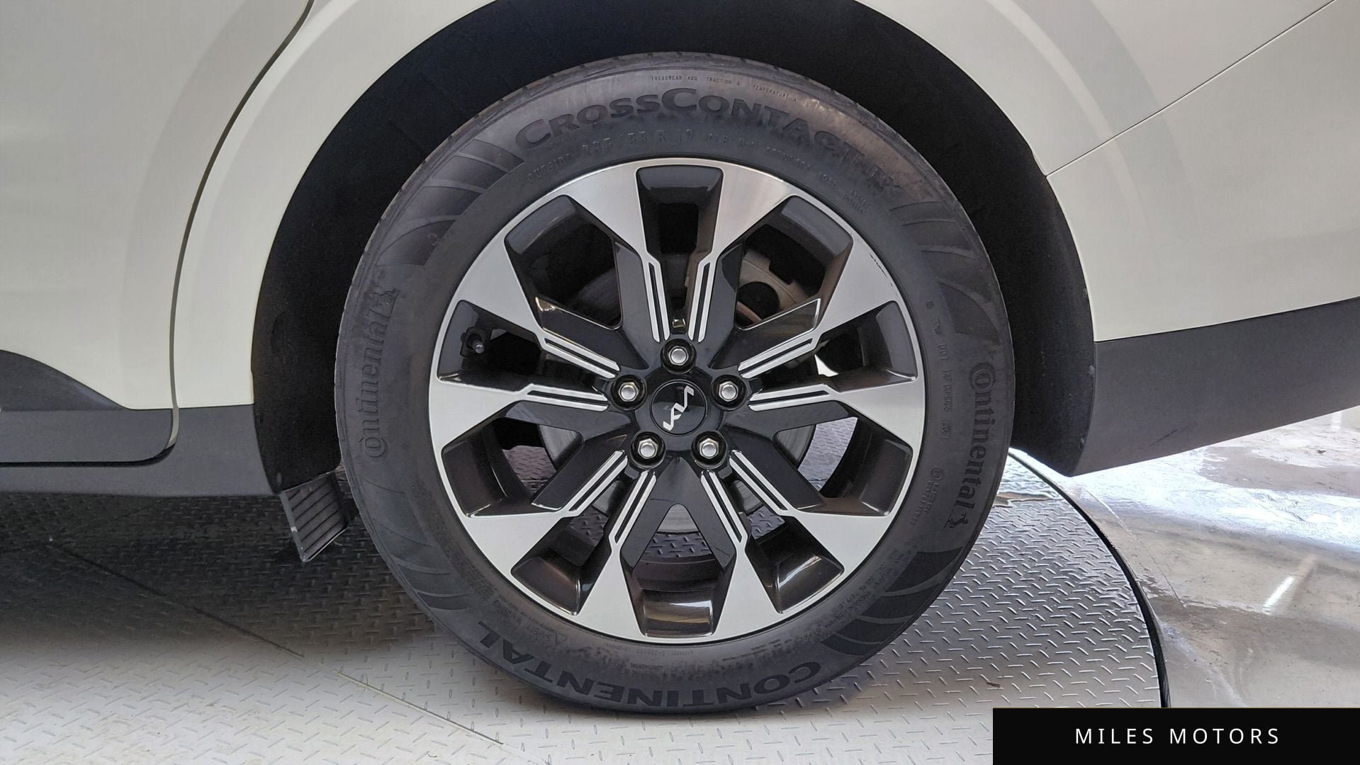 Kia Carnival 2023 — миниатюра 7
