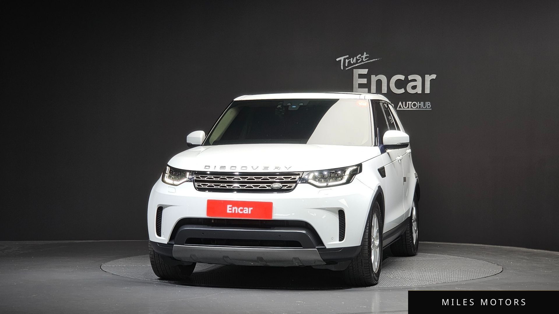 Land Rover Discovery 2020 — миниатюра 3