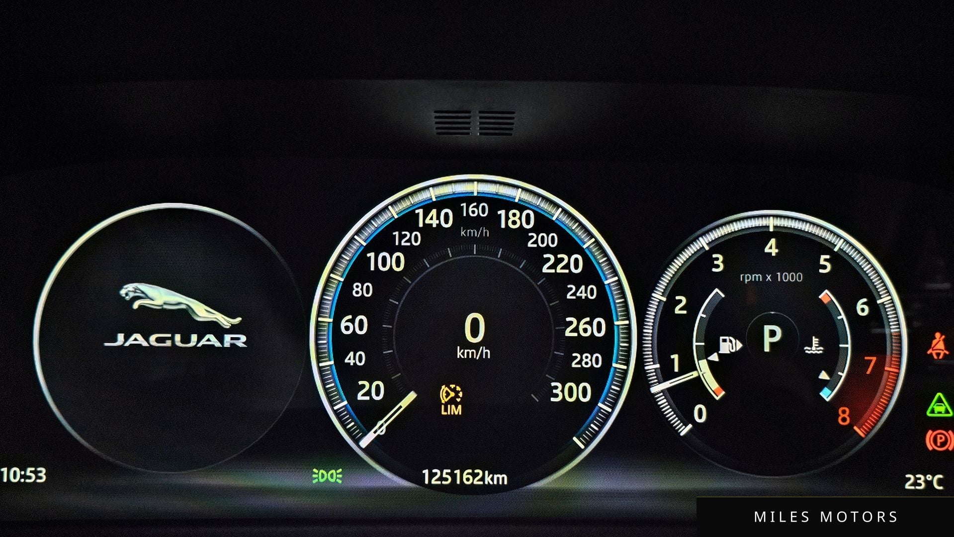 Jaguar XF (X260) 2017 — миниатюра 8