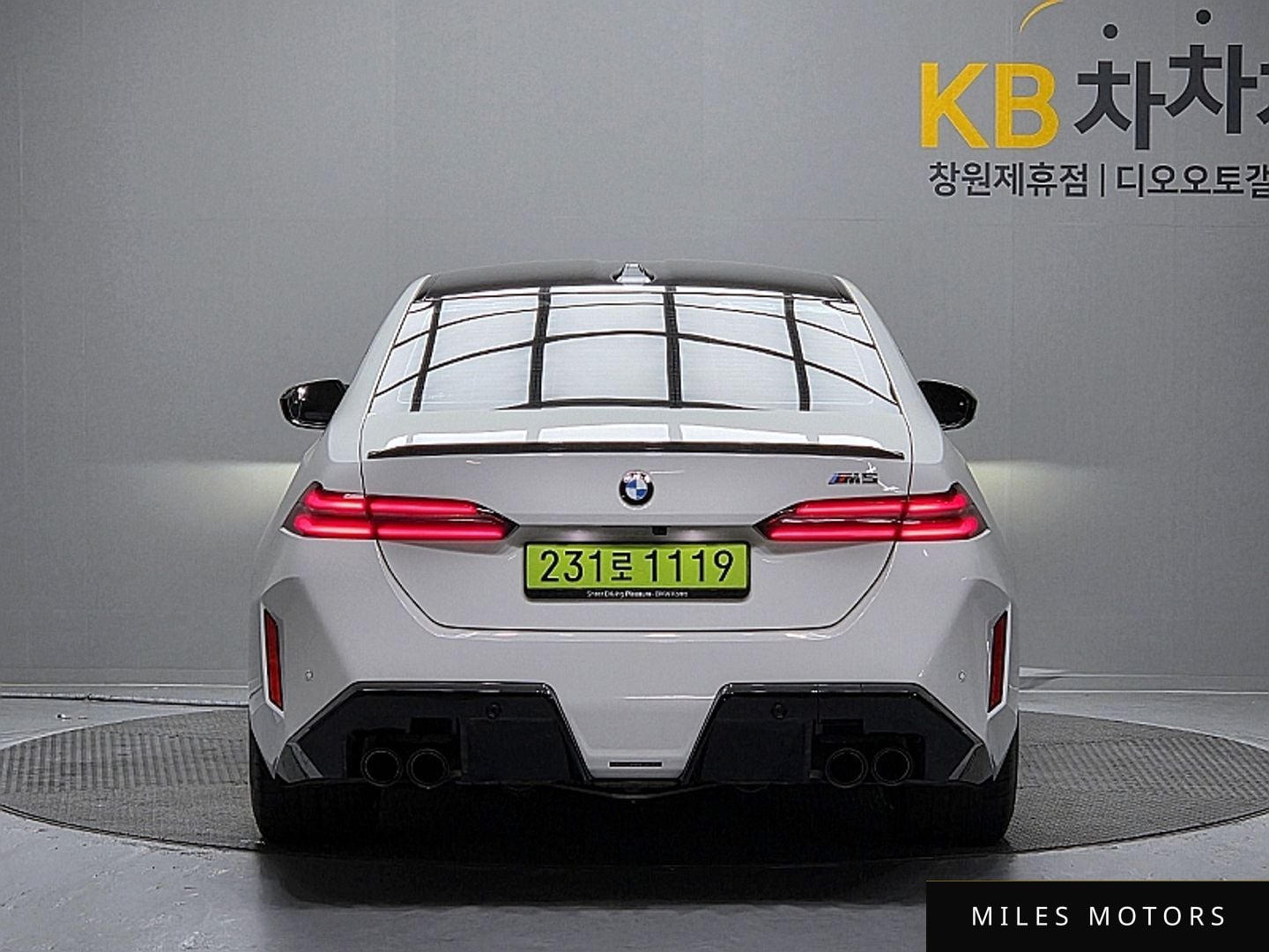 BMW M5 (G90) 2025 — миниатюра 4