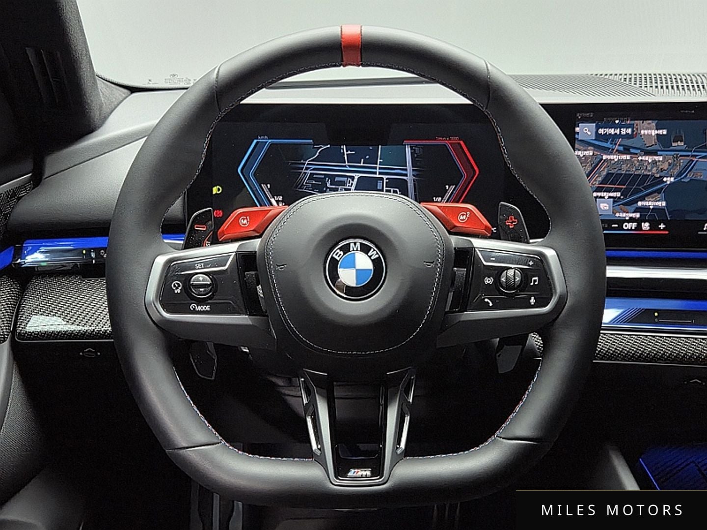 BMW M5 (G90) 2025 — миниатюра 11