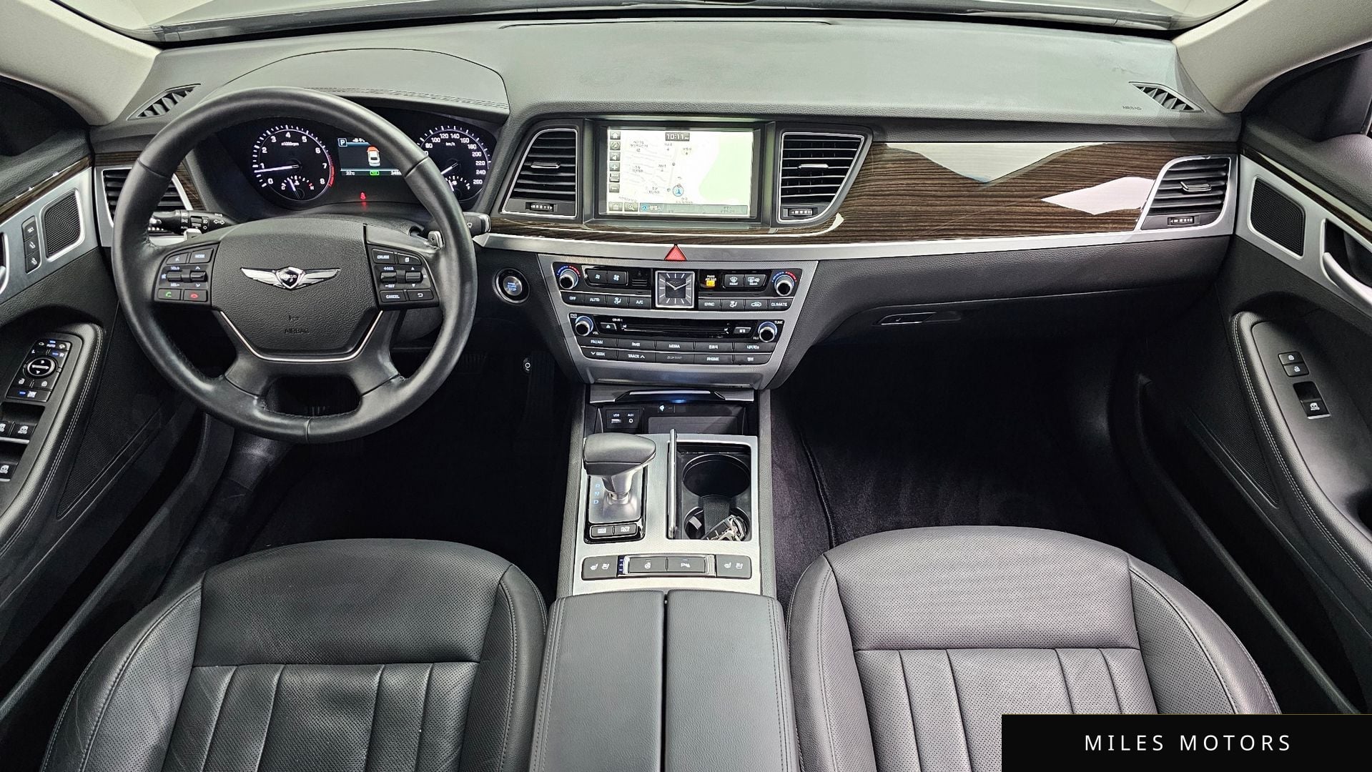 Genesis G80 2017 — миниатюра 7