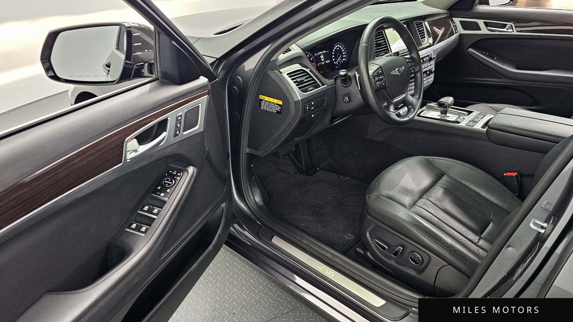 Genesis G80 2017 — миниатюра 10