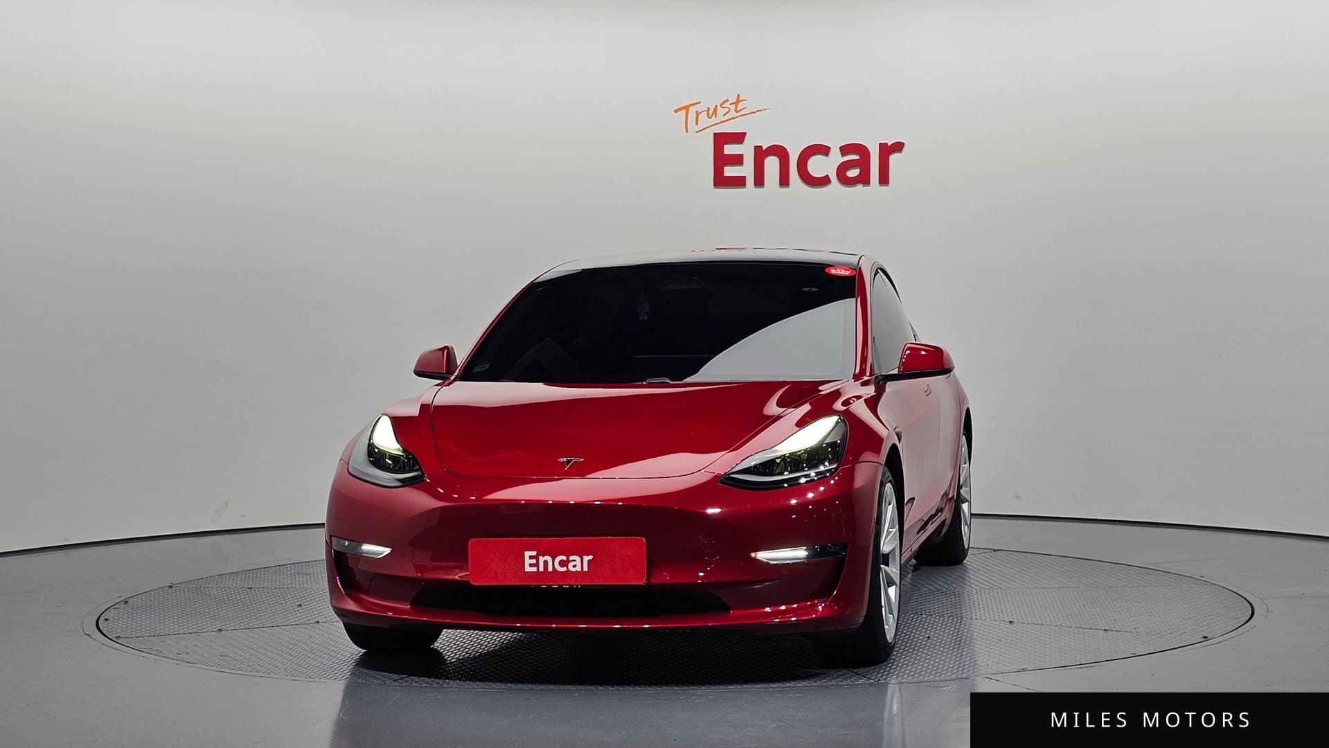 Tesla Model 3 2021 — миниатюра 3