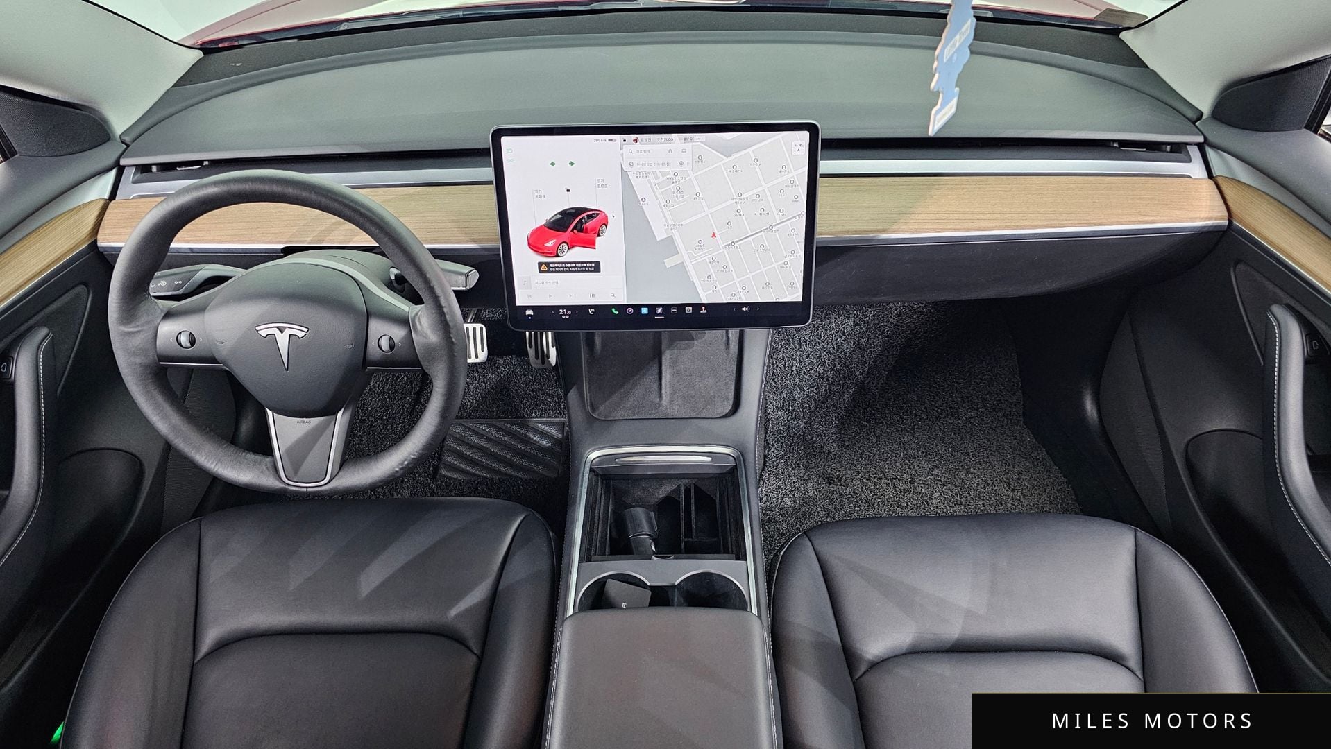 Tesla Model 3 2021 — миниатюра 10